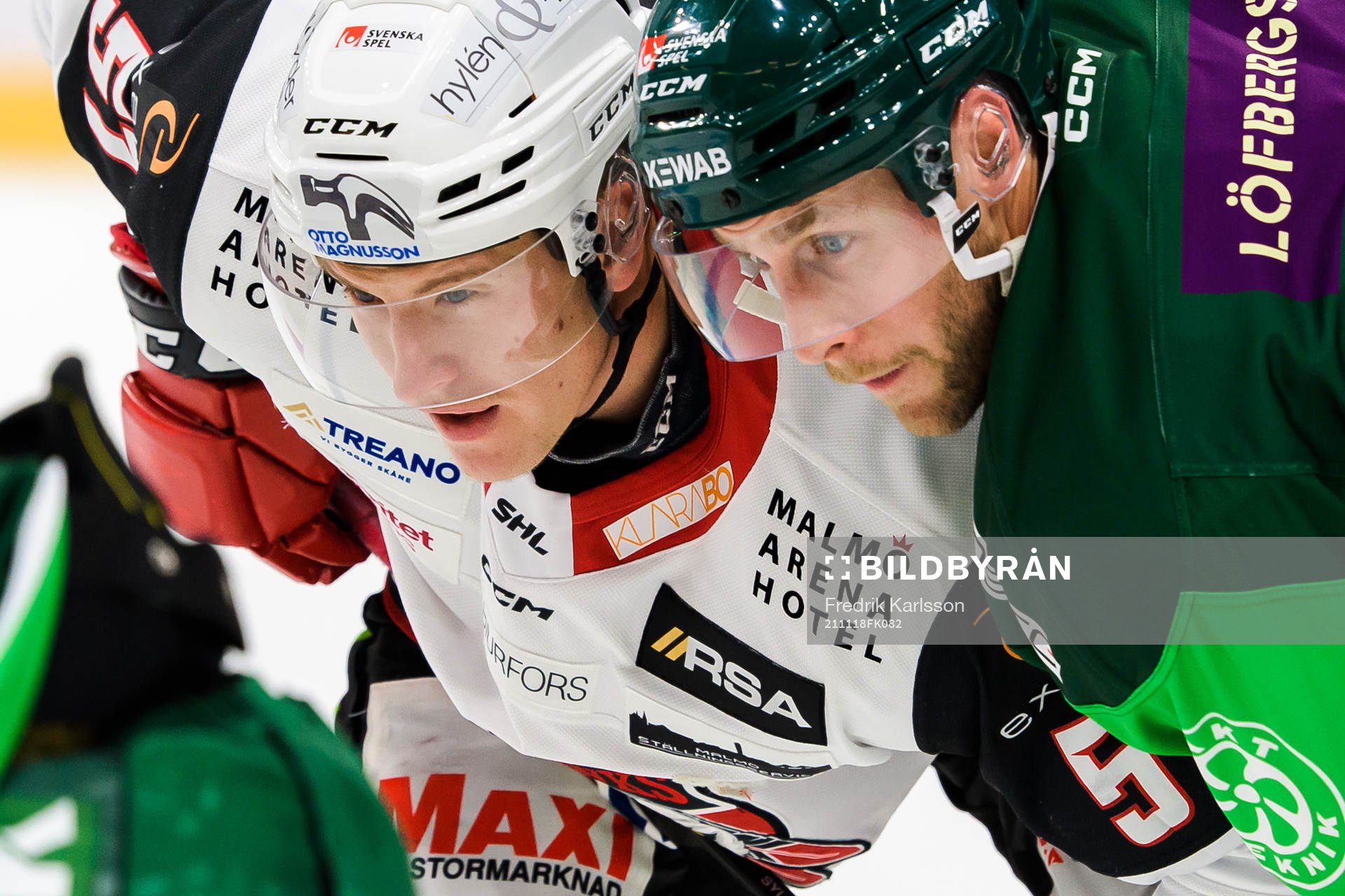 Malmö Redhawks Emil Sylvegård och Färjestads Per Åslund