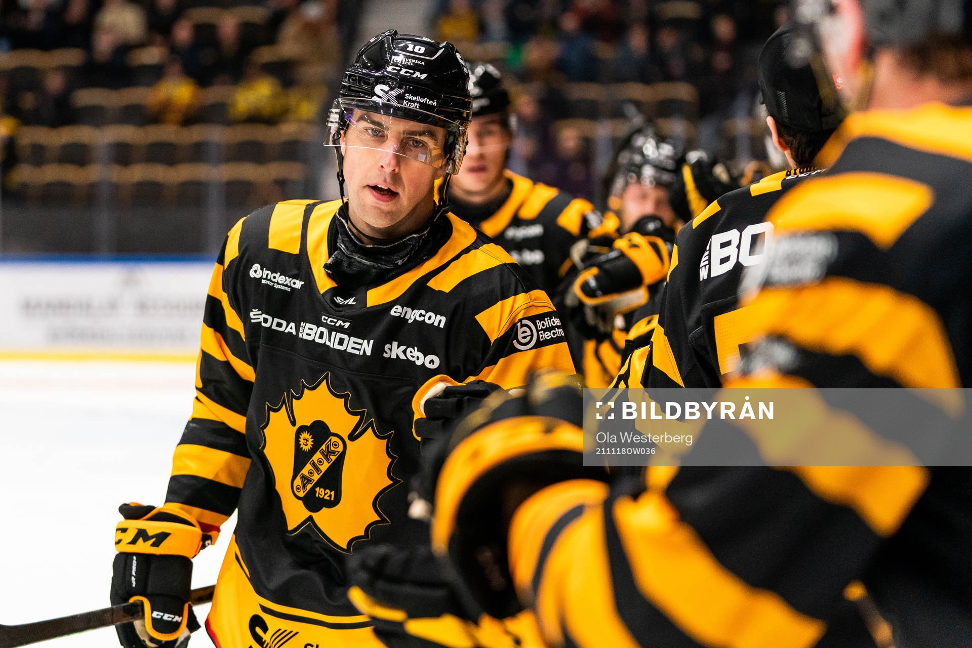 Skellefteås Joakim Lindström jublar