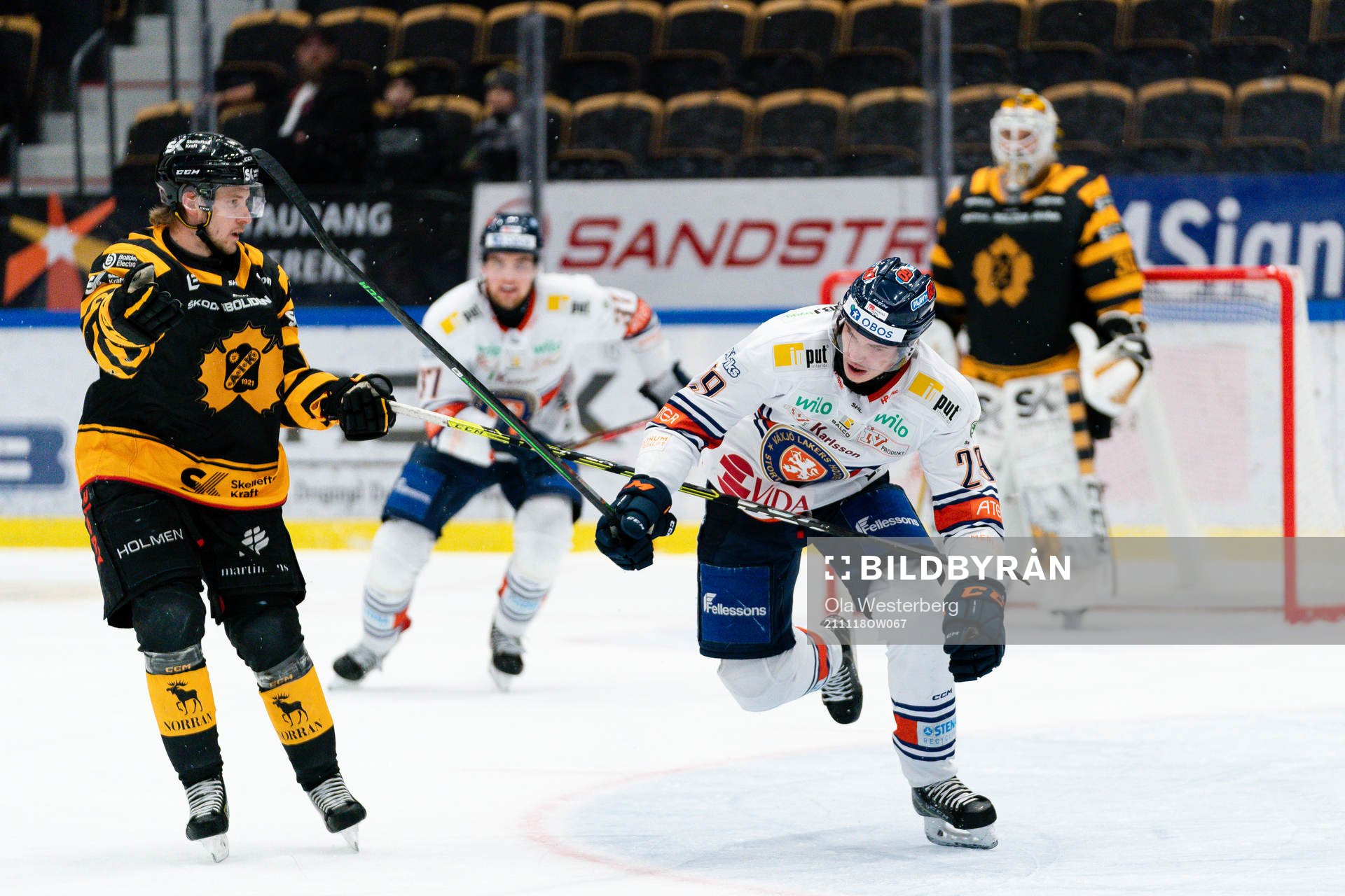 Skellefteås Jonathan Pudas och Växjös Pontus Holmberg
