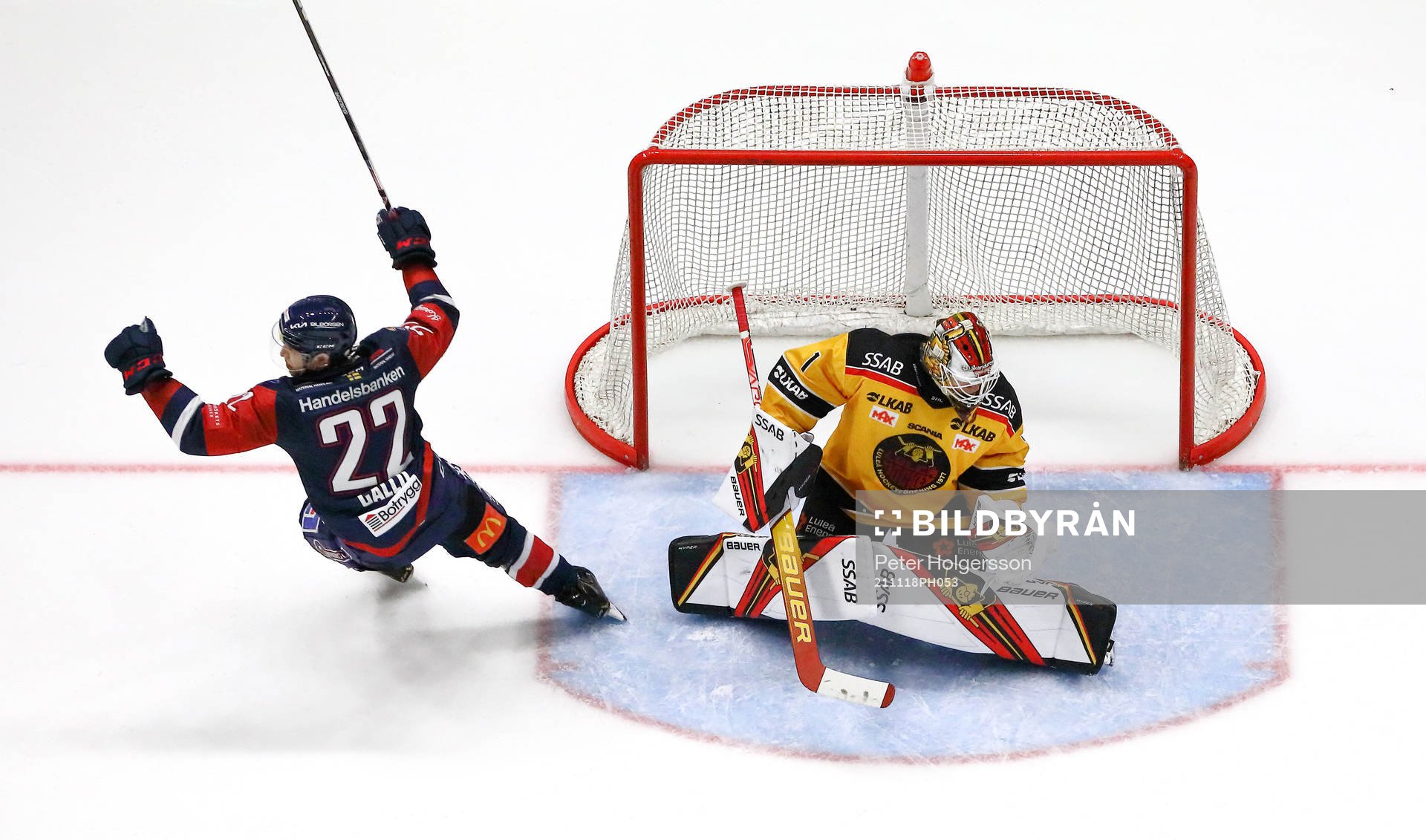 Linköpings Vilmos Gallo jublar