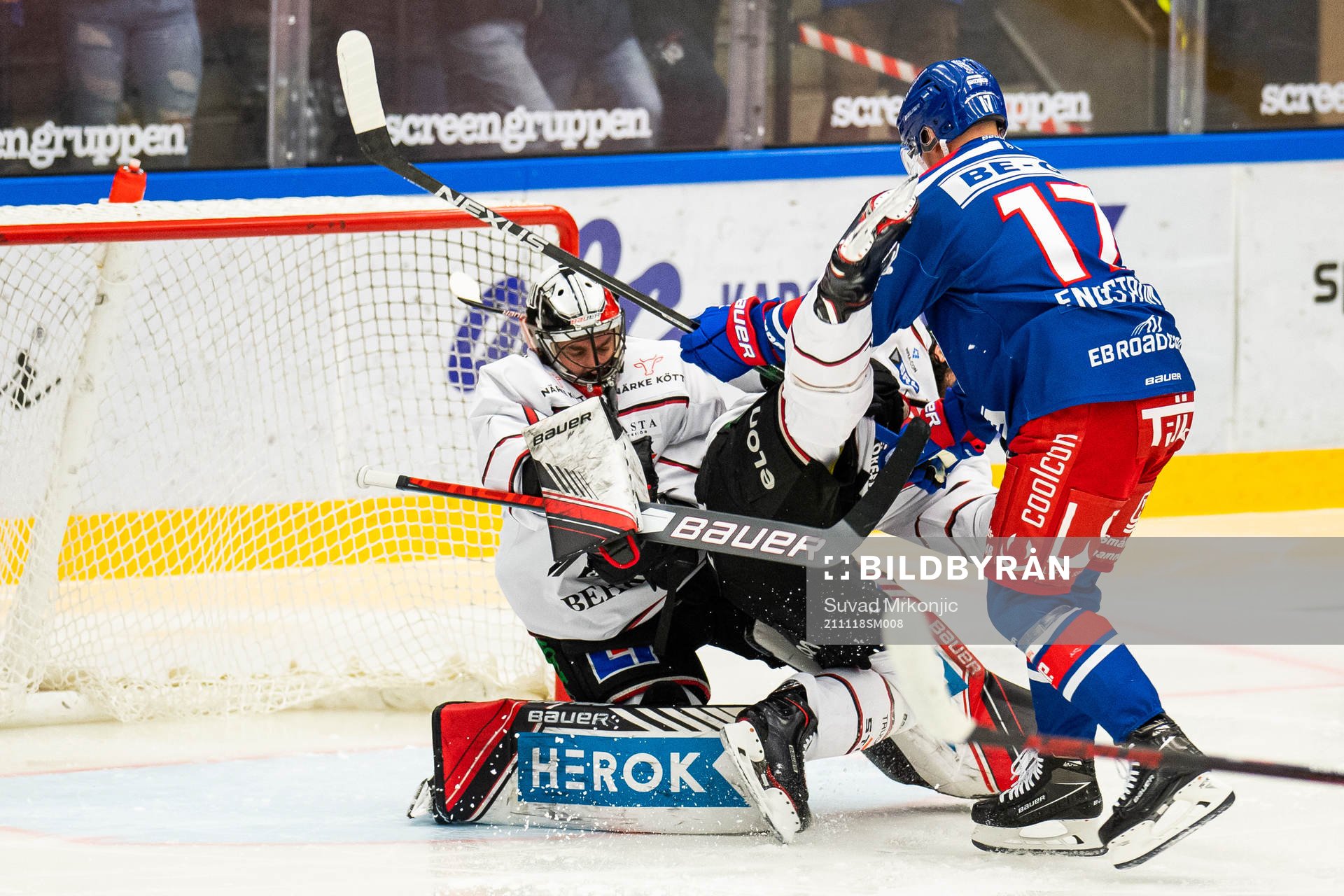 Örebros målvakt Jhonas Enroth och Nick Ebert