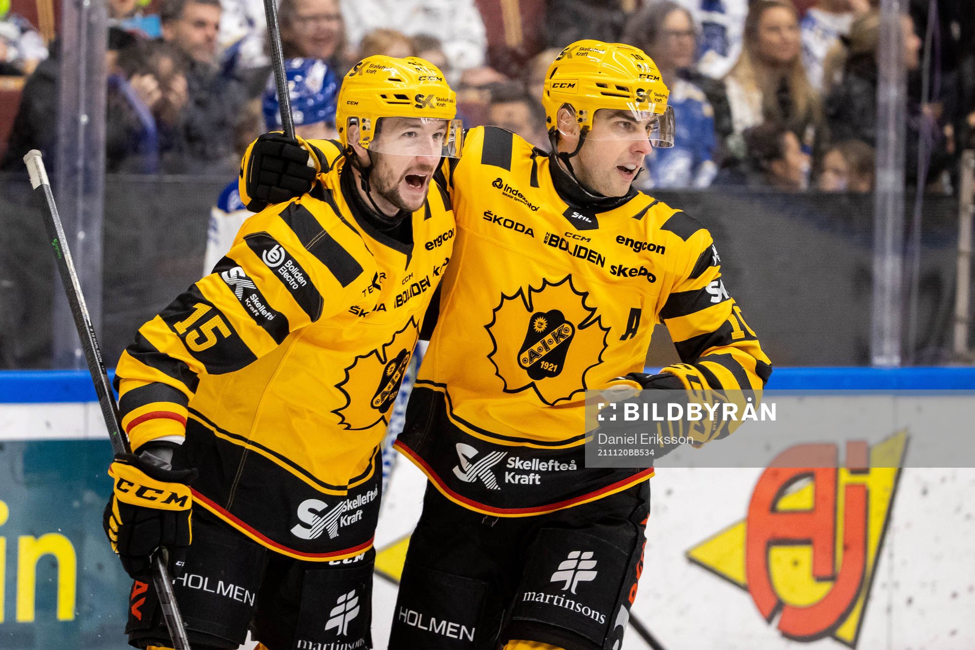 Skellefteås Melker Karlsson jublar