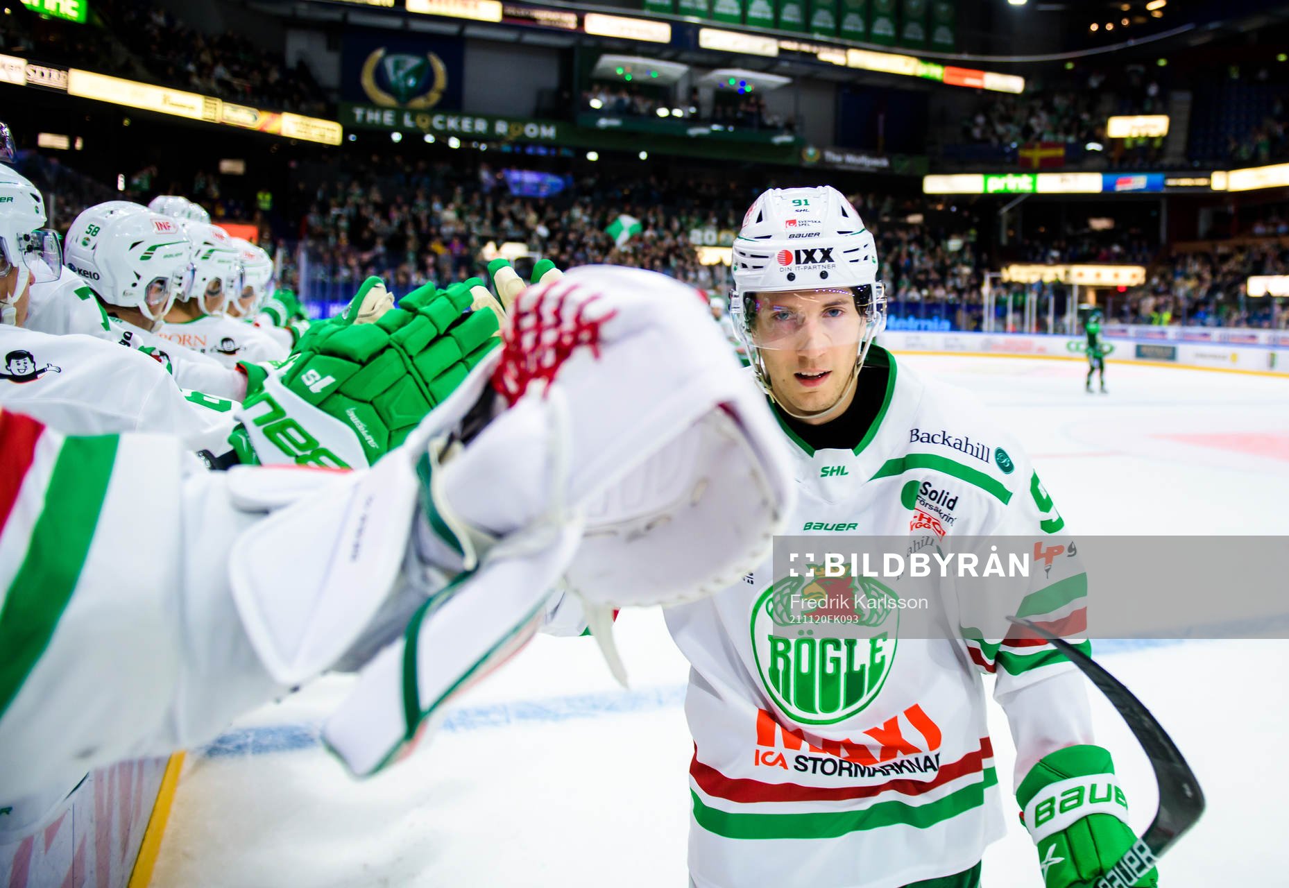 Rögles Adam Tambellini jublar