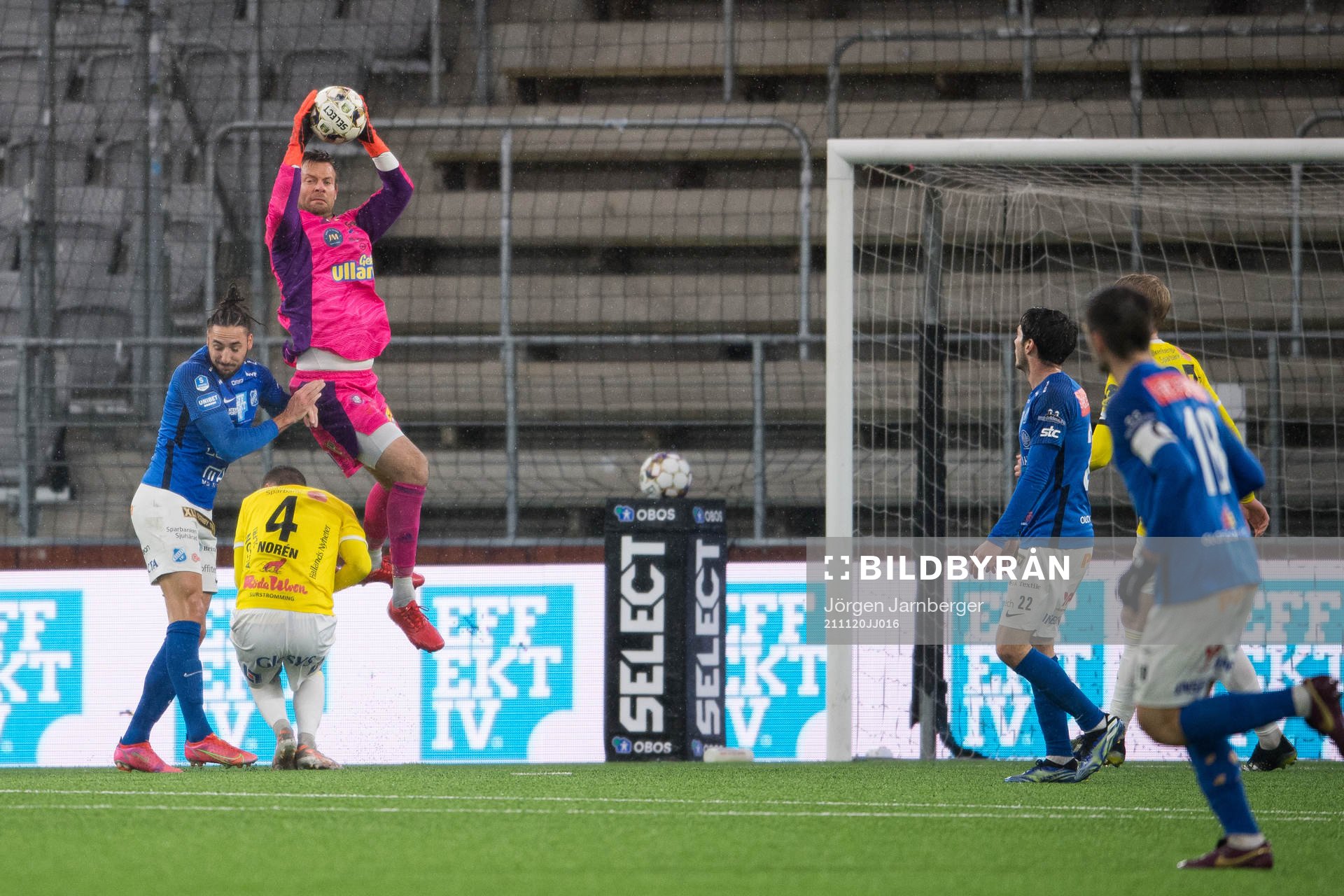 Falkenbergs målvakt Viktor Noring