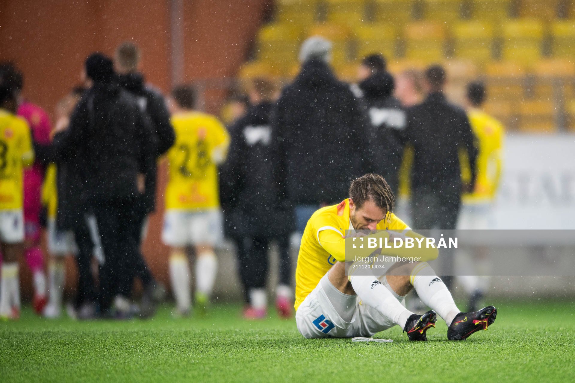 Falkenbergs Tobias Karlsson deppar