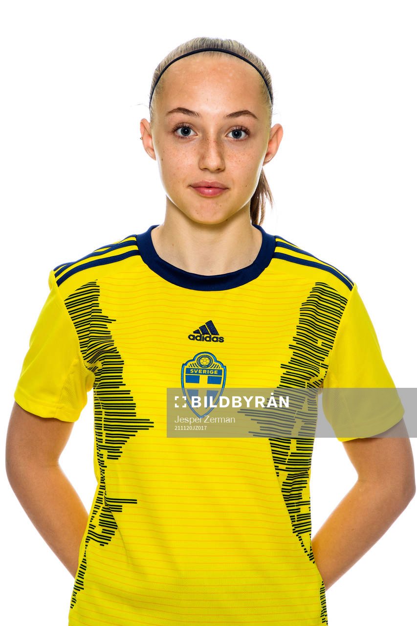 Saga Fredgren i F15-landslaget