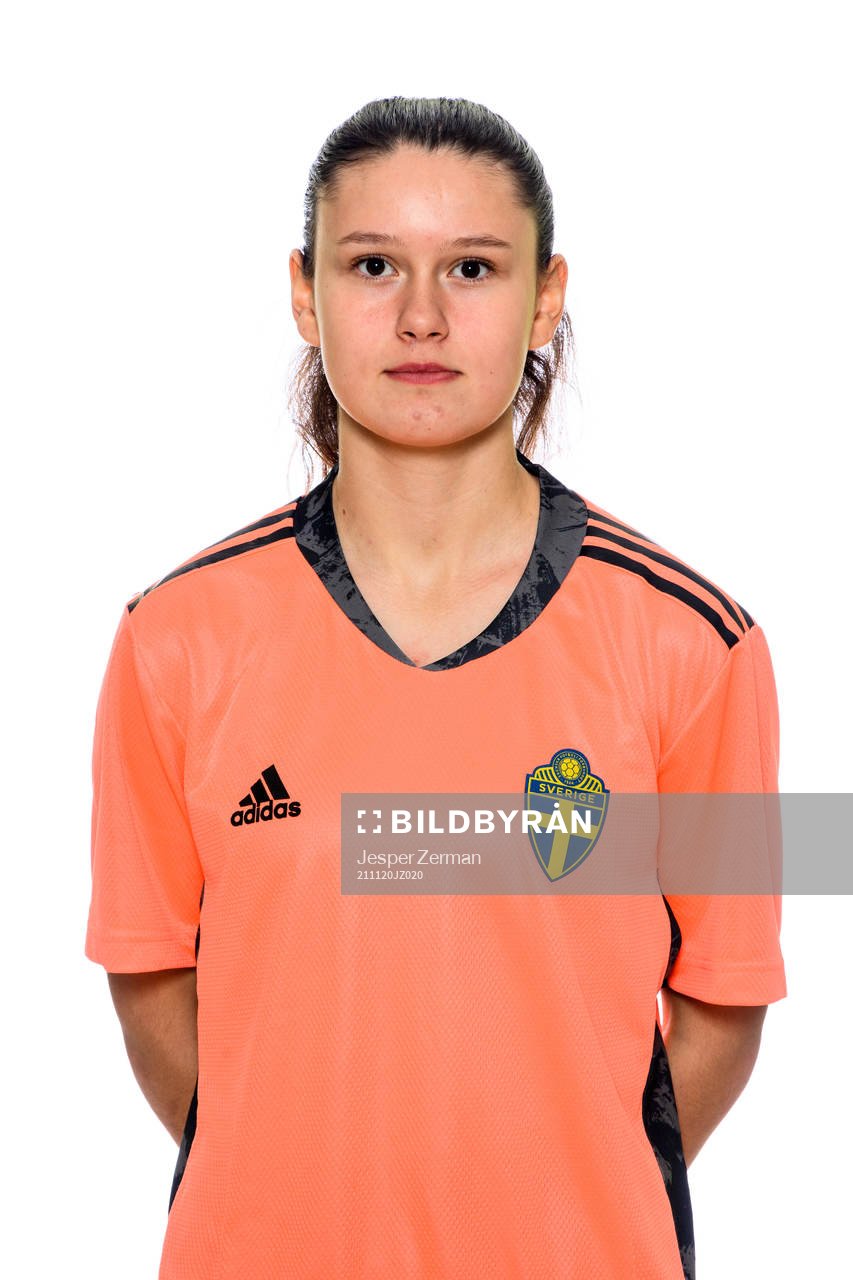 Wilma Almquist Franson i F15-landslaget