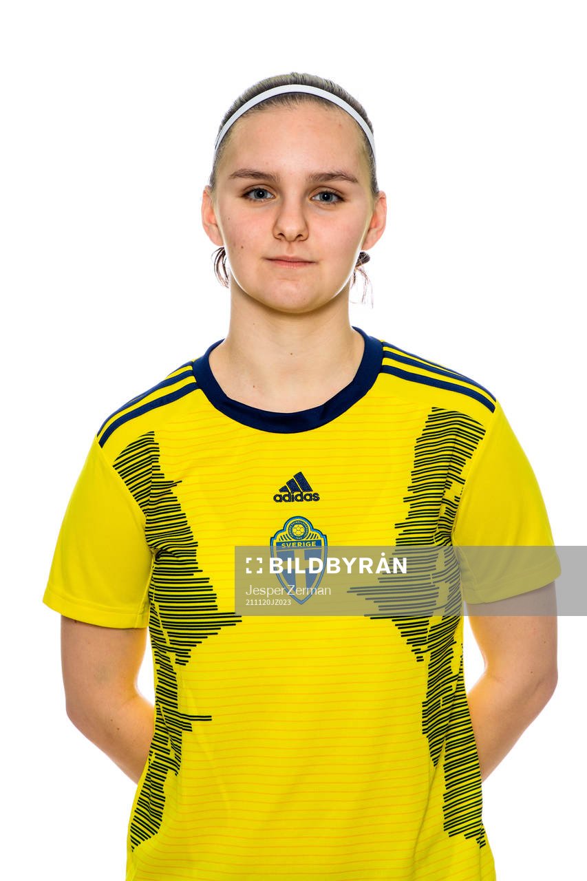 Kornelia Starczynska i F15-landslaget