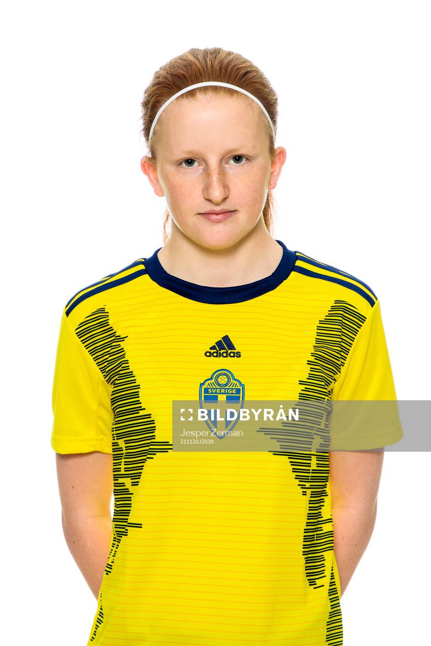Vera Andersson i F15-landslaget