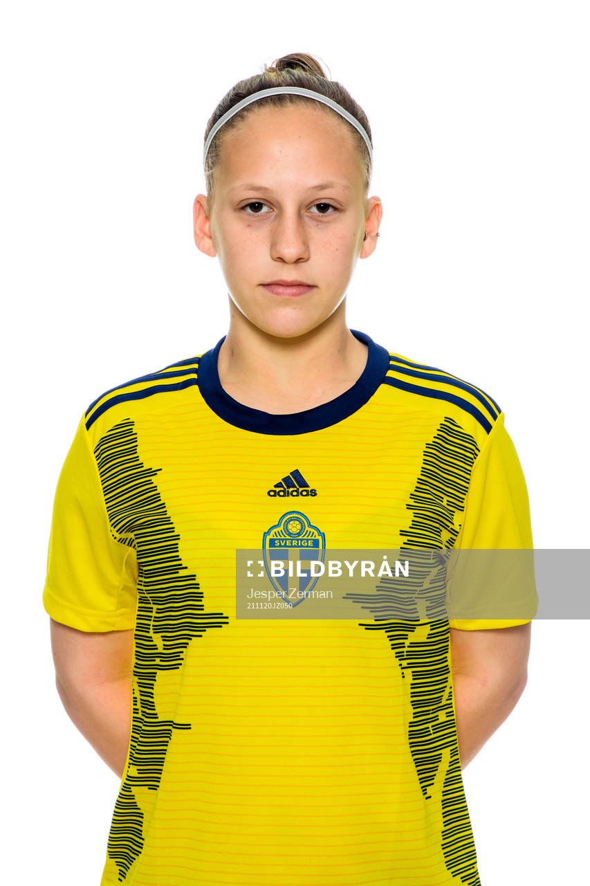 Isabella Grundström i F15-landslaget
