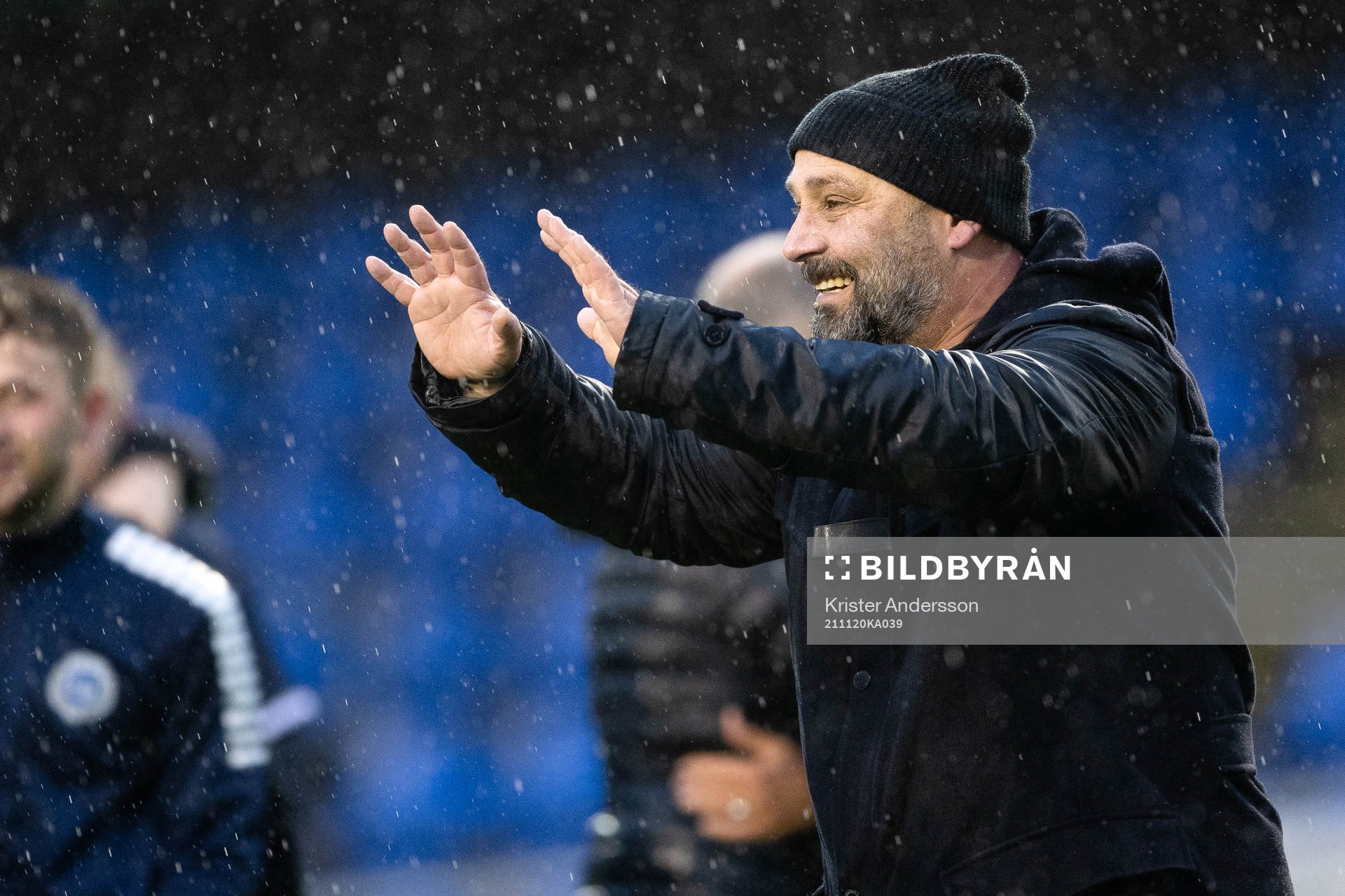 Utsiktens manager Bosko Orovic jublar