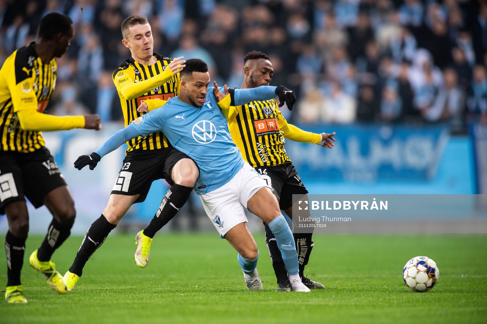 Häckens Patrik Wålemark och Benie Adama Traore