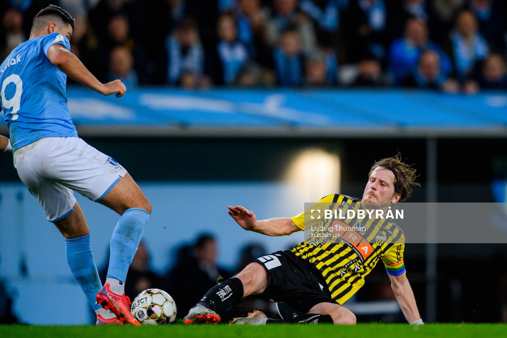 Malmö FFs Antonio Colak och Häckens Erik Friberg