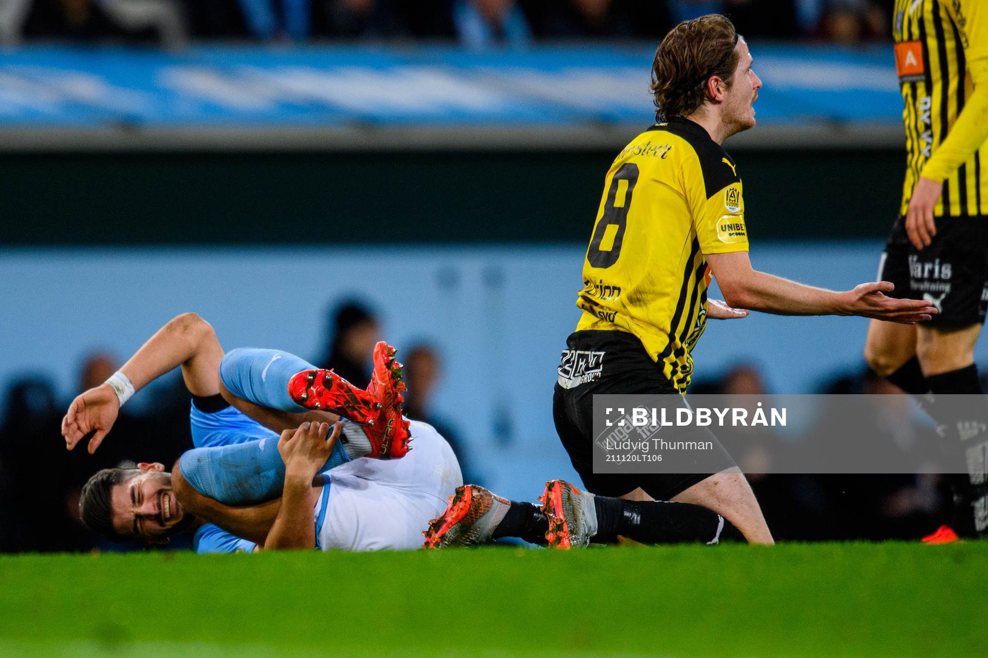 Malmö FFs Antonio Colak och Häckens Erik Friberg