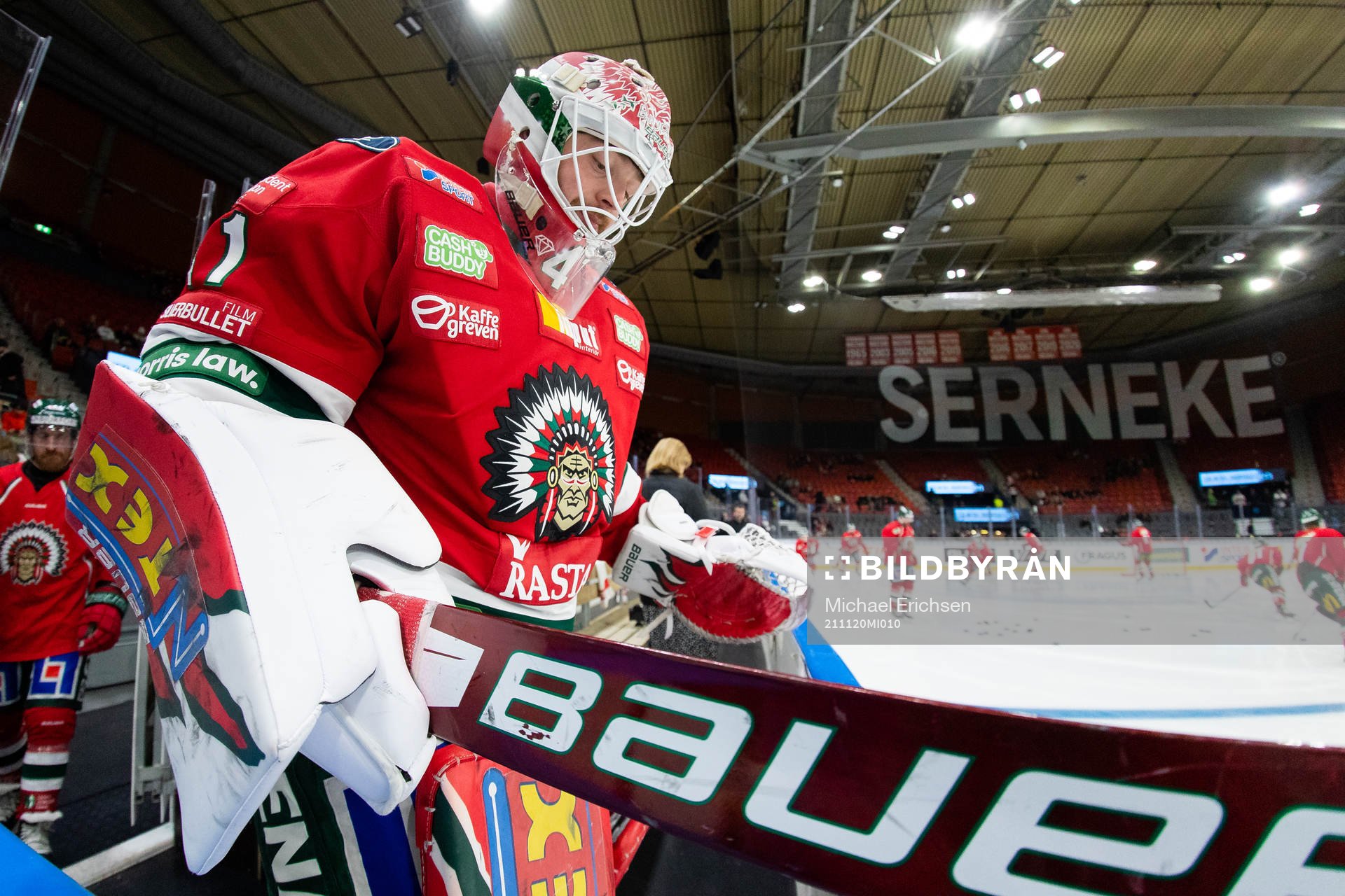 Frölundas målvakt Niklas Rubin innan ishockeymatchen i