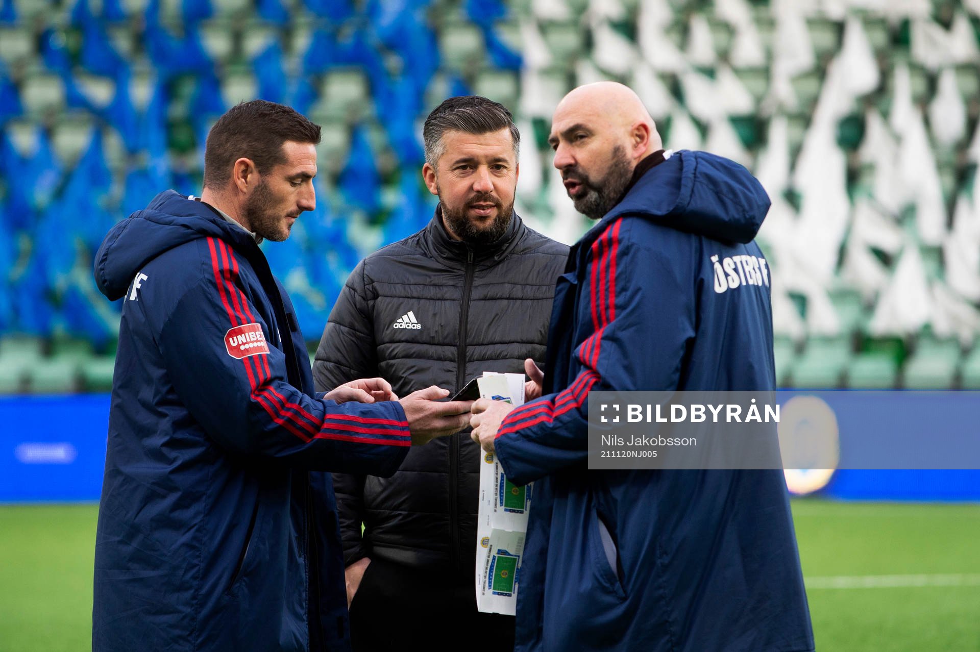 Östers James Keene, tränare Dennis Velic och sportchef