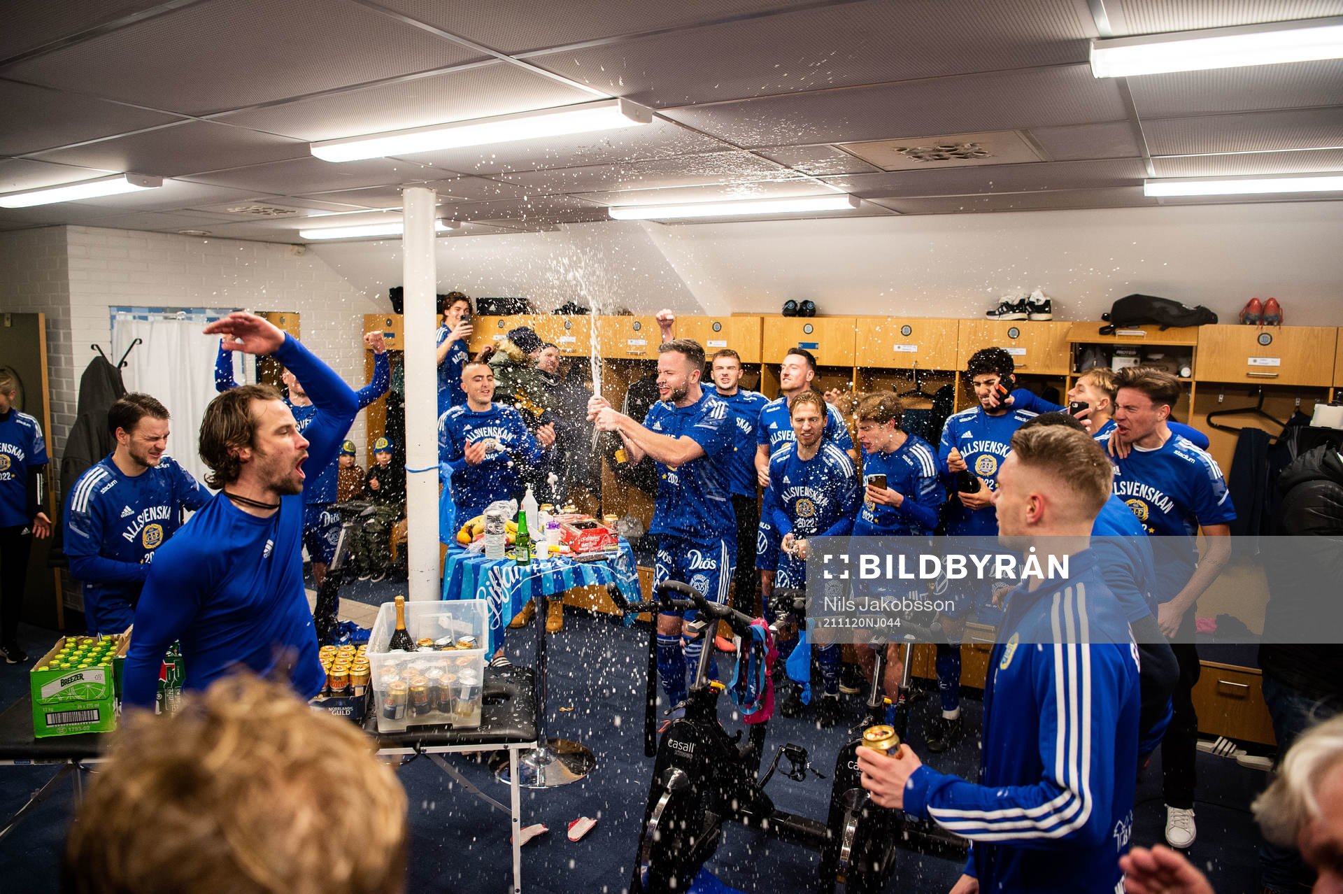 Sundsvalls spelare jublar