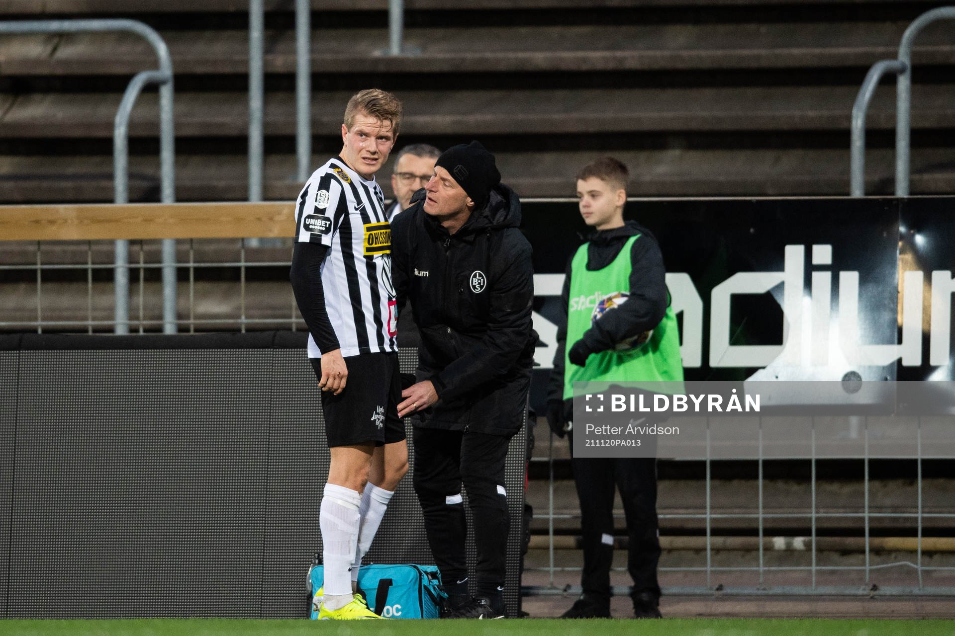 Landskronas Jacob Blixt har ont och tvingas till byte