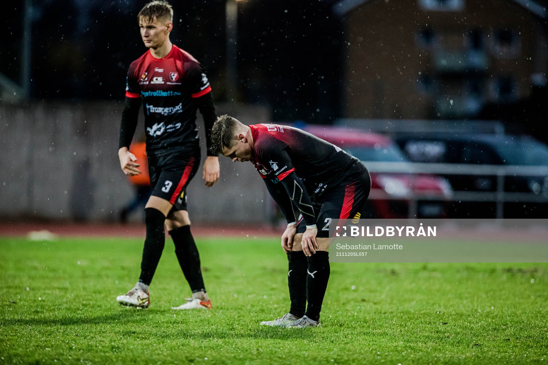 Trollhättans Samuel Rundqvist och Alexander Almqvist deppar