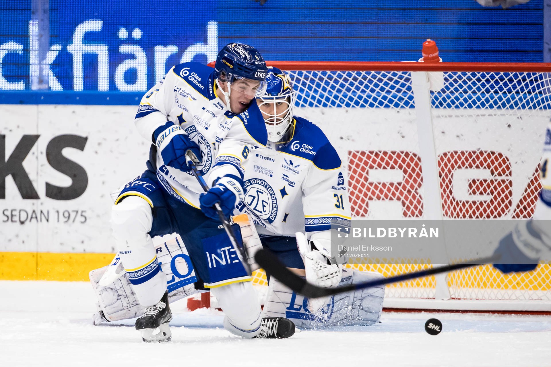 Leksands Alexander Lundqvist och Leksands målvakt Kasimir