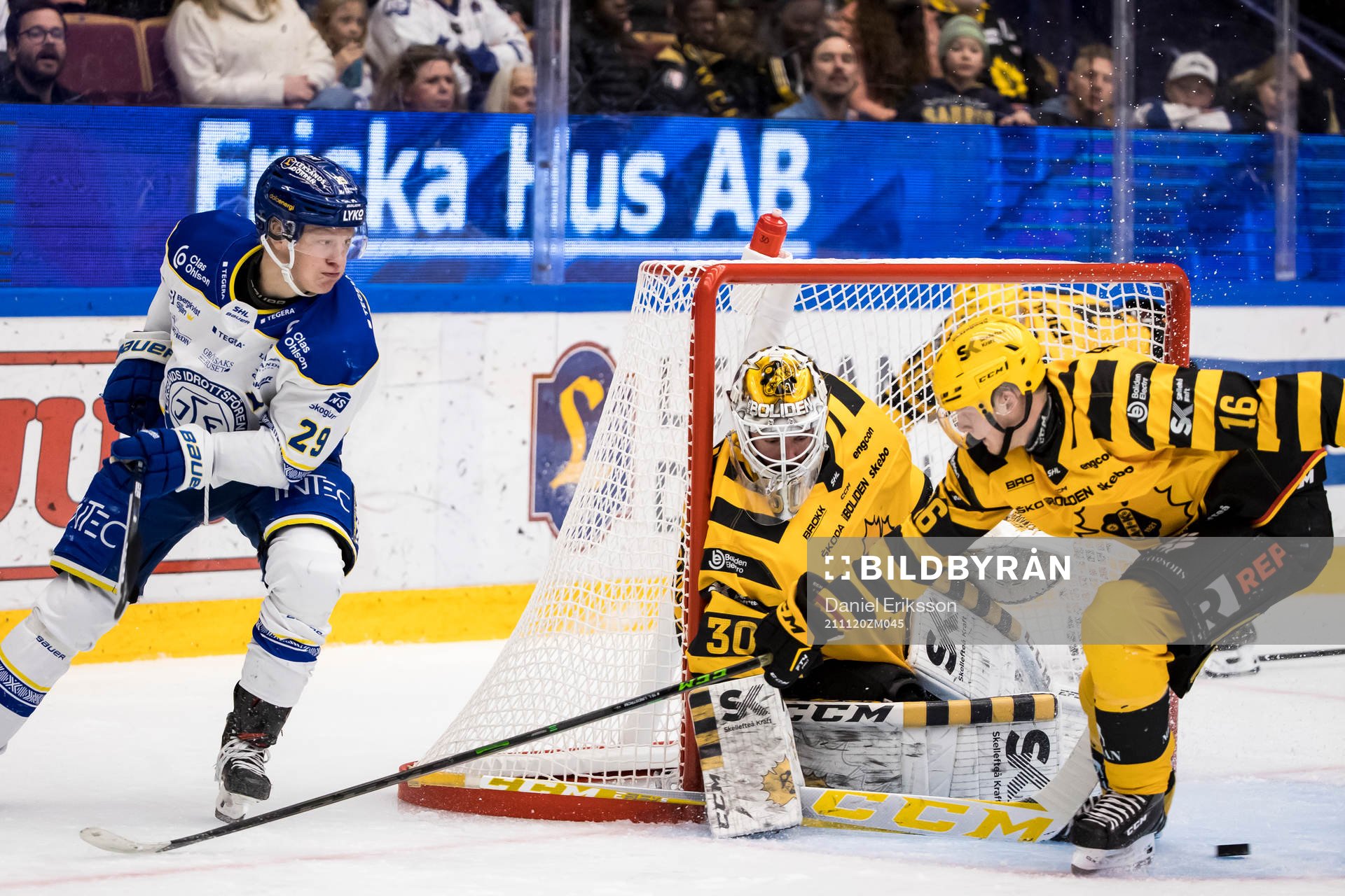 Leksands Emil Heineman och Skellefteås målvakt Gustaf