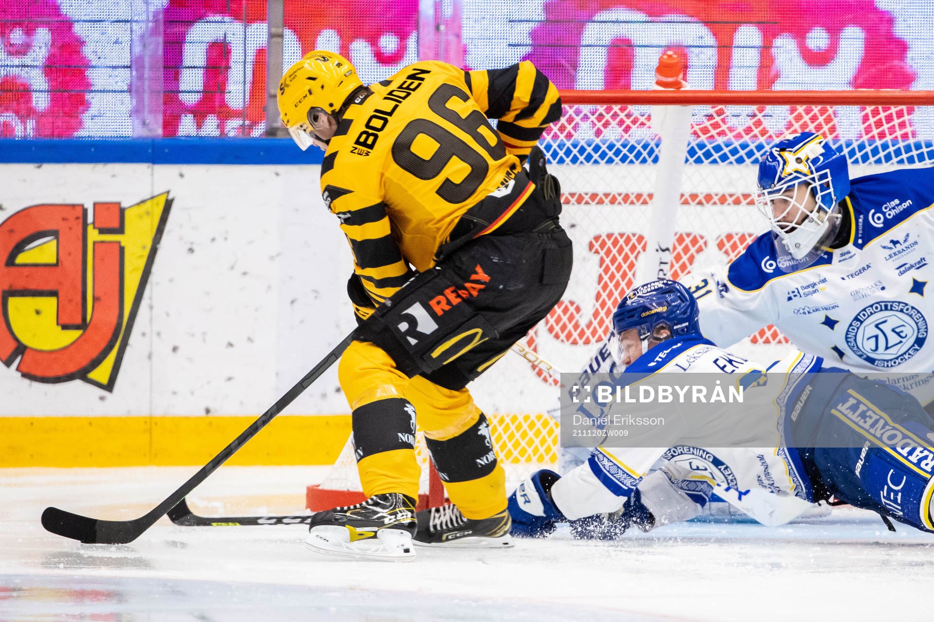Skellefteås Rickard Hugg och Leksands Tobias Ekberg och
