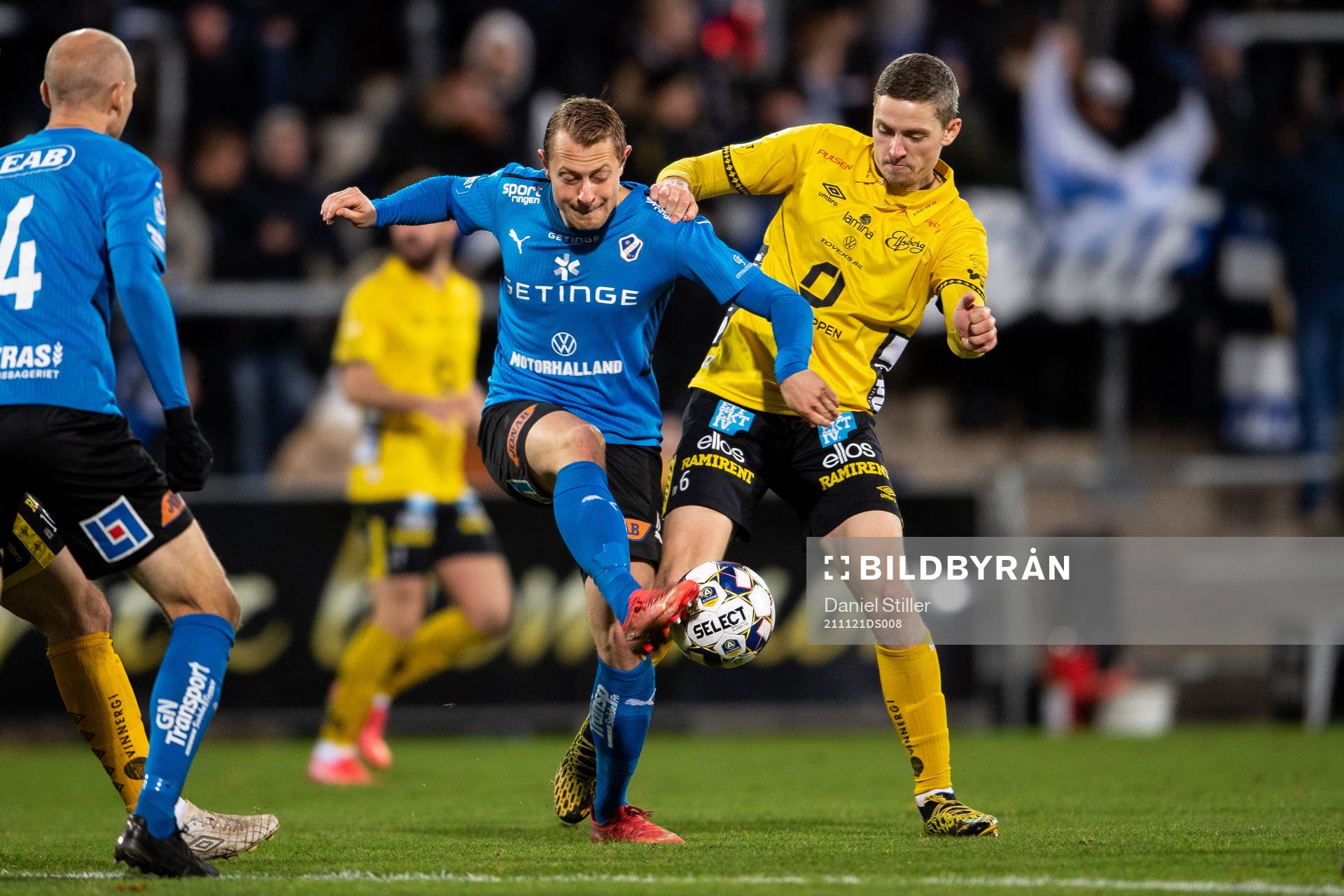 Halmstads Joel Allansson och Elfsborgs André Rømer