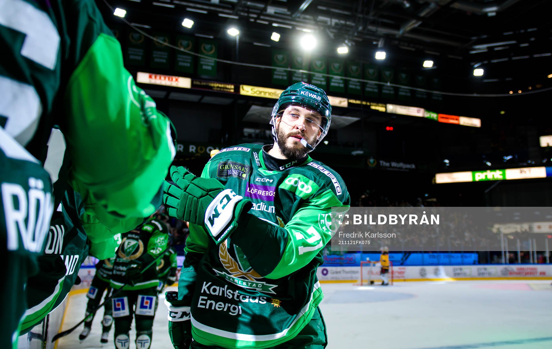 Färjestads Jesse Virtanen jublar