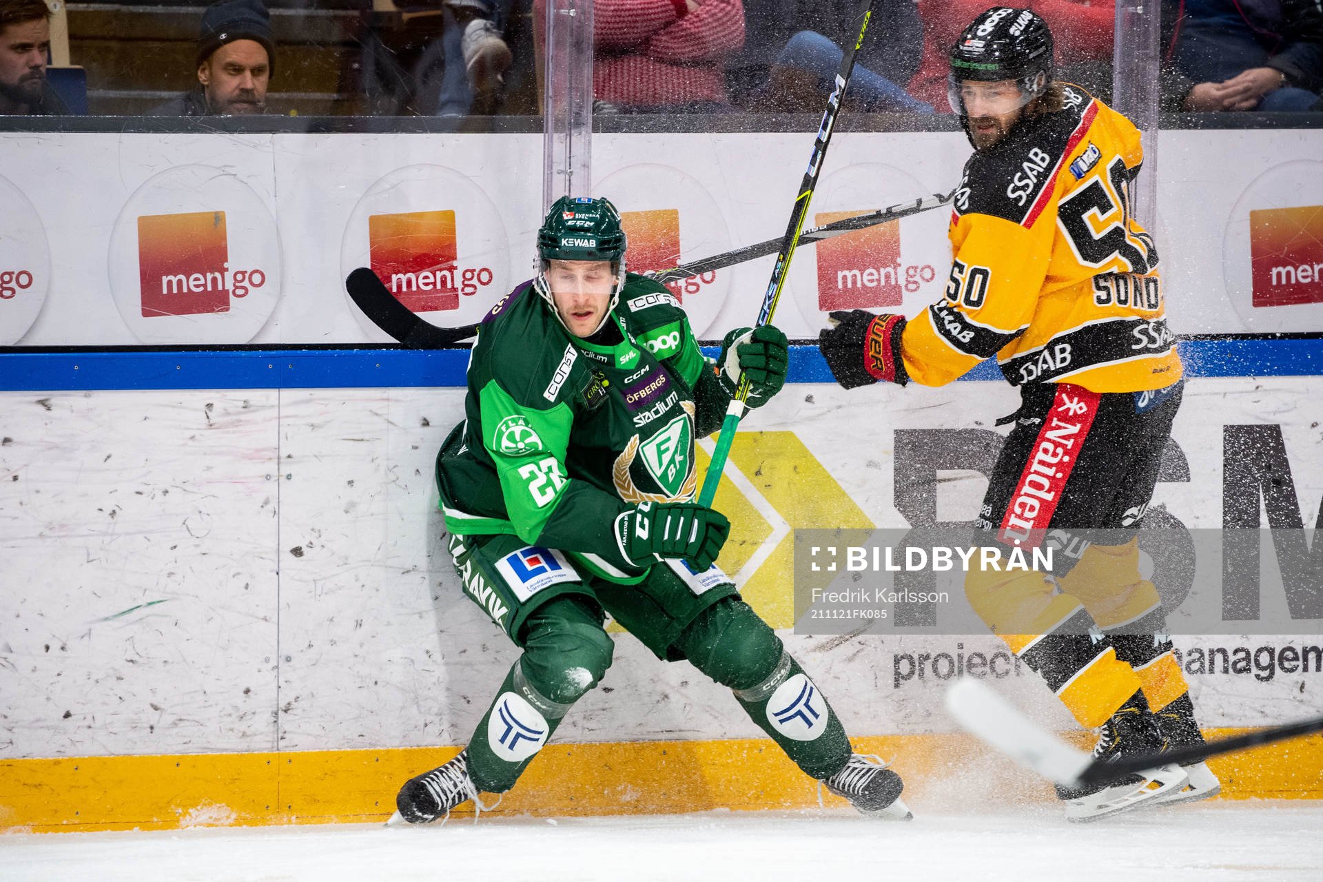 Färjestads Per Åslund och Luleås Daniel Sondell