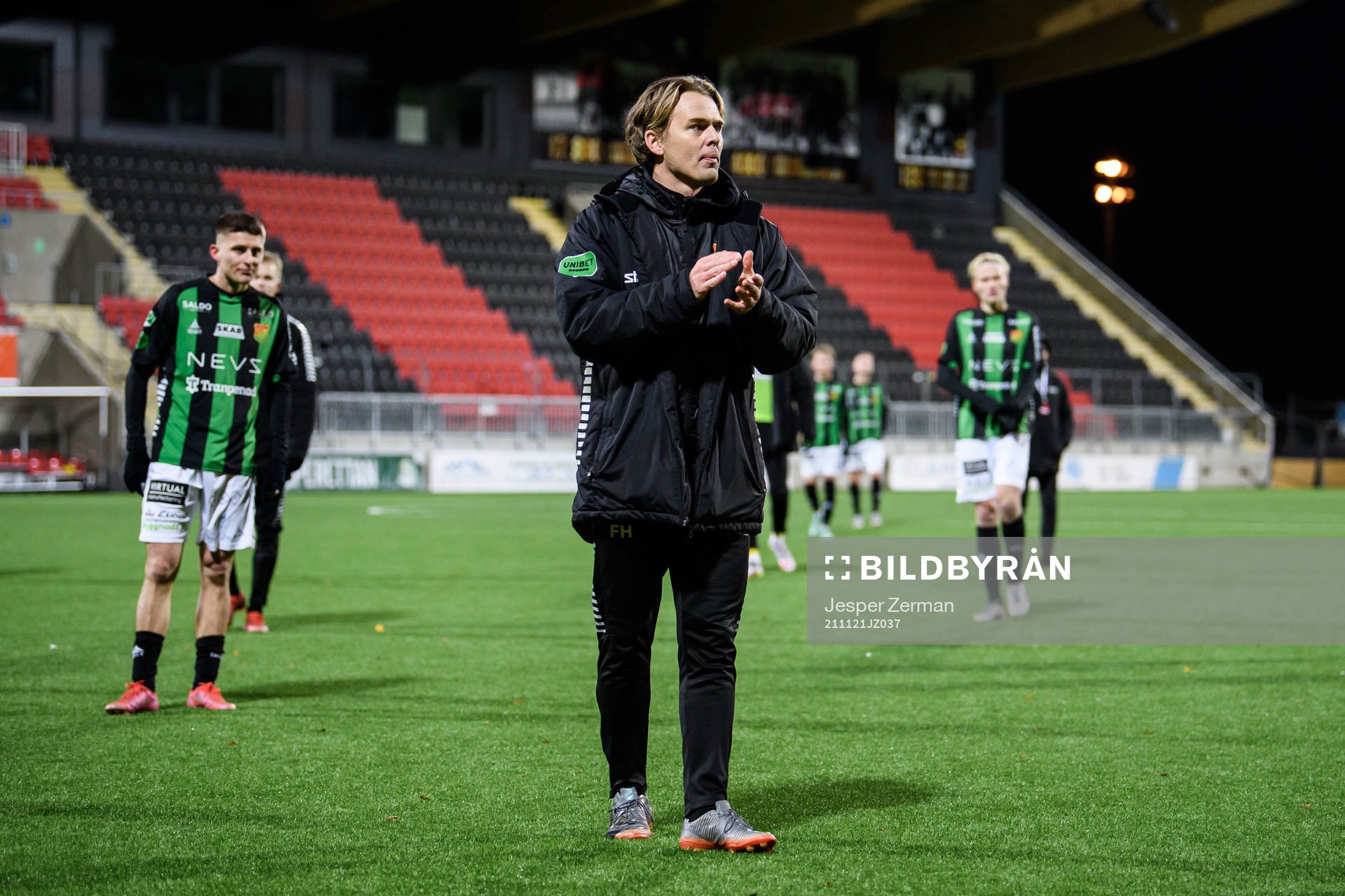 GAIS assisterande tränare Fredrik Holmberg deppar