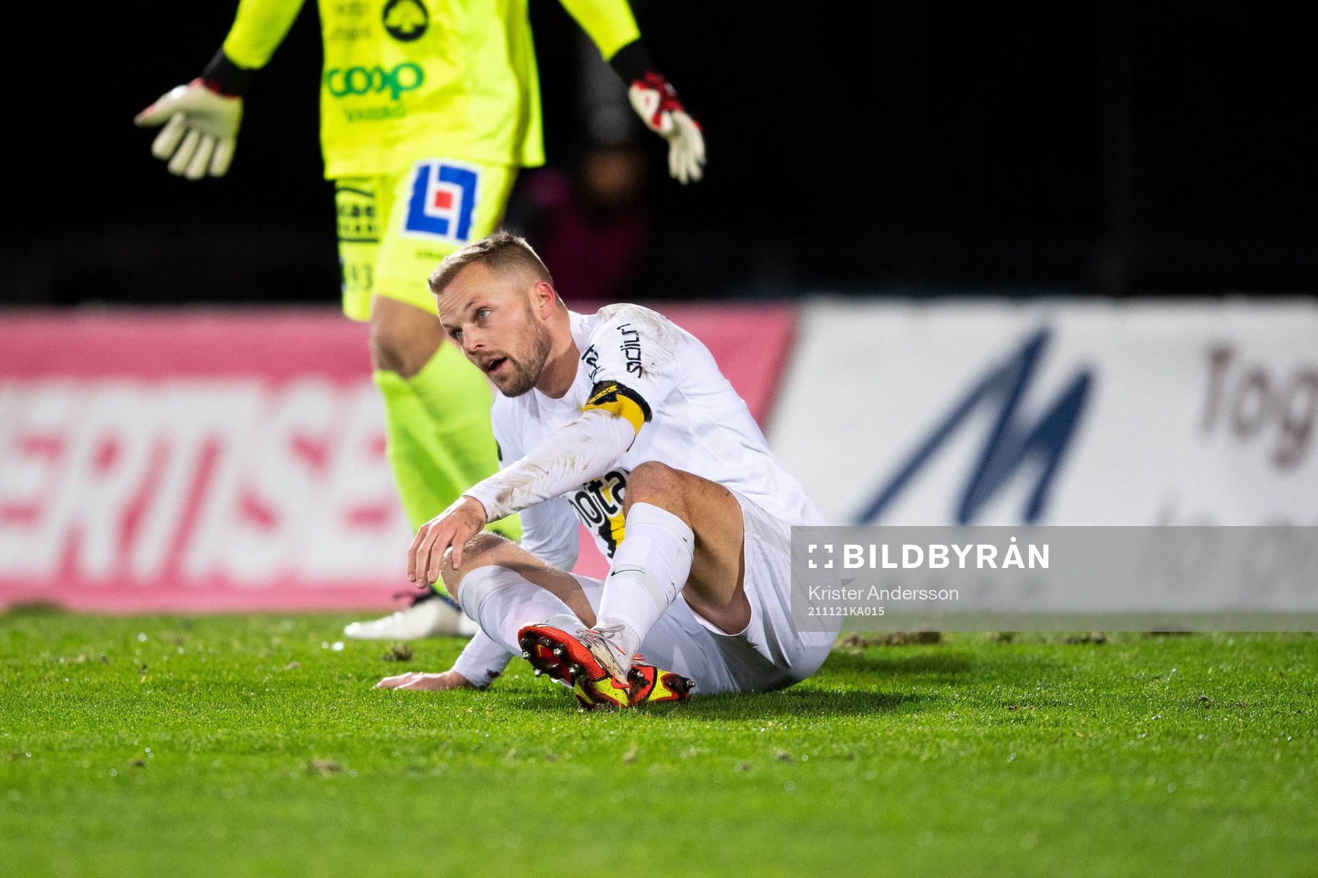 s Sebastian Larsson