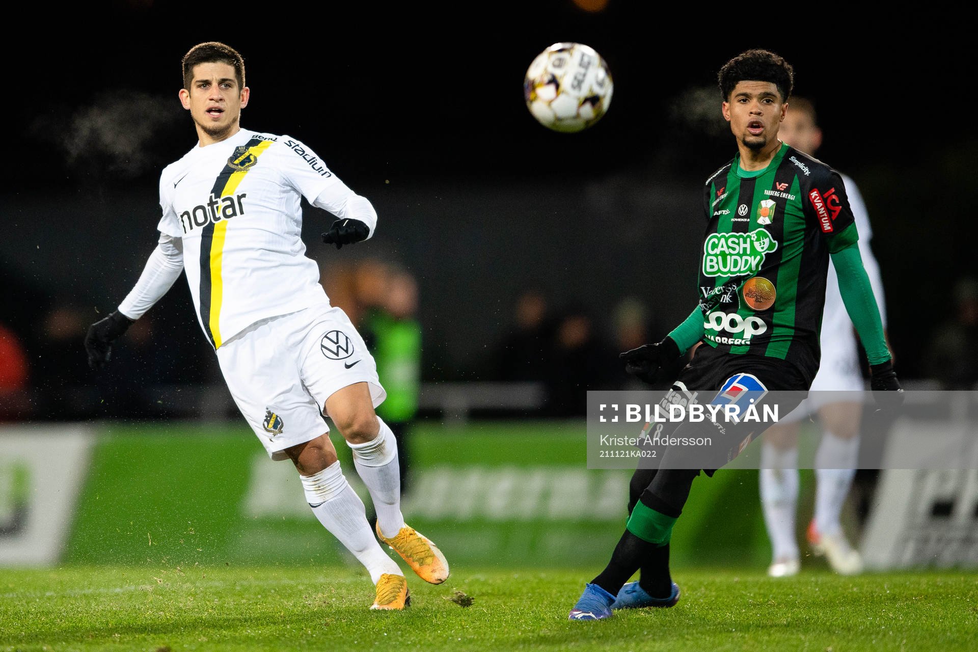s Nicolas Stefanelli och Varbergs Luke le Roux