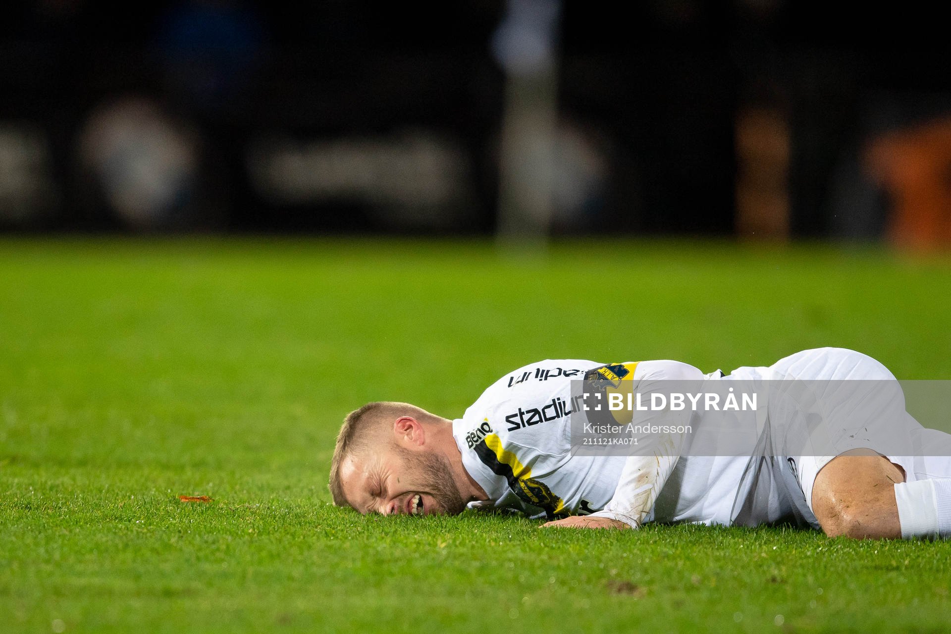 s Sebastian Larsson