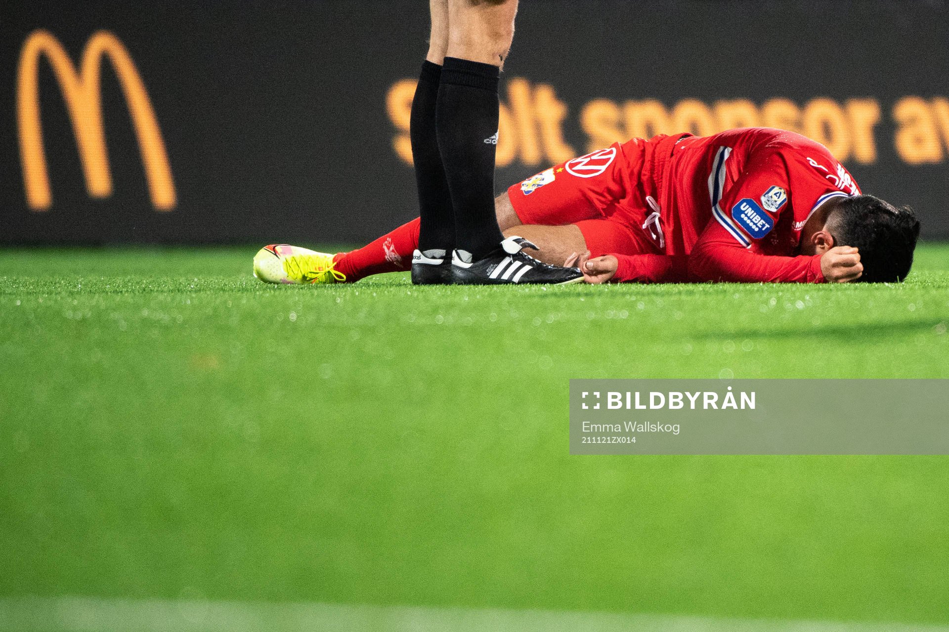 IFK Göteborgs Hosam Aiesh har ont