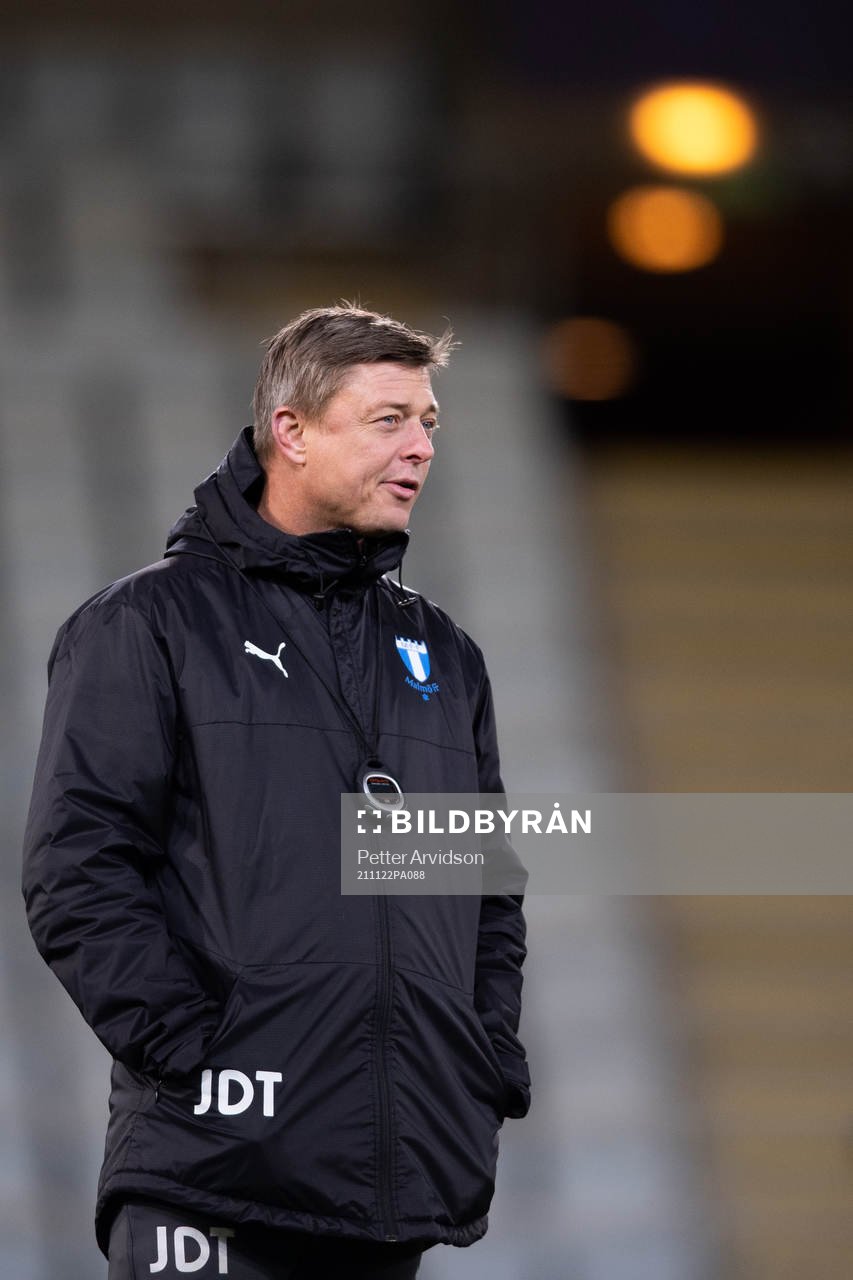 Jon Dahl Tomasson, head coach