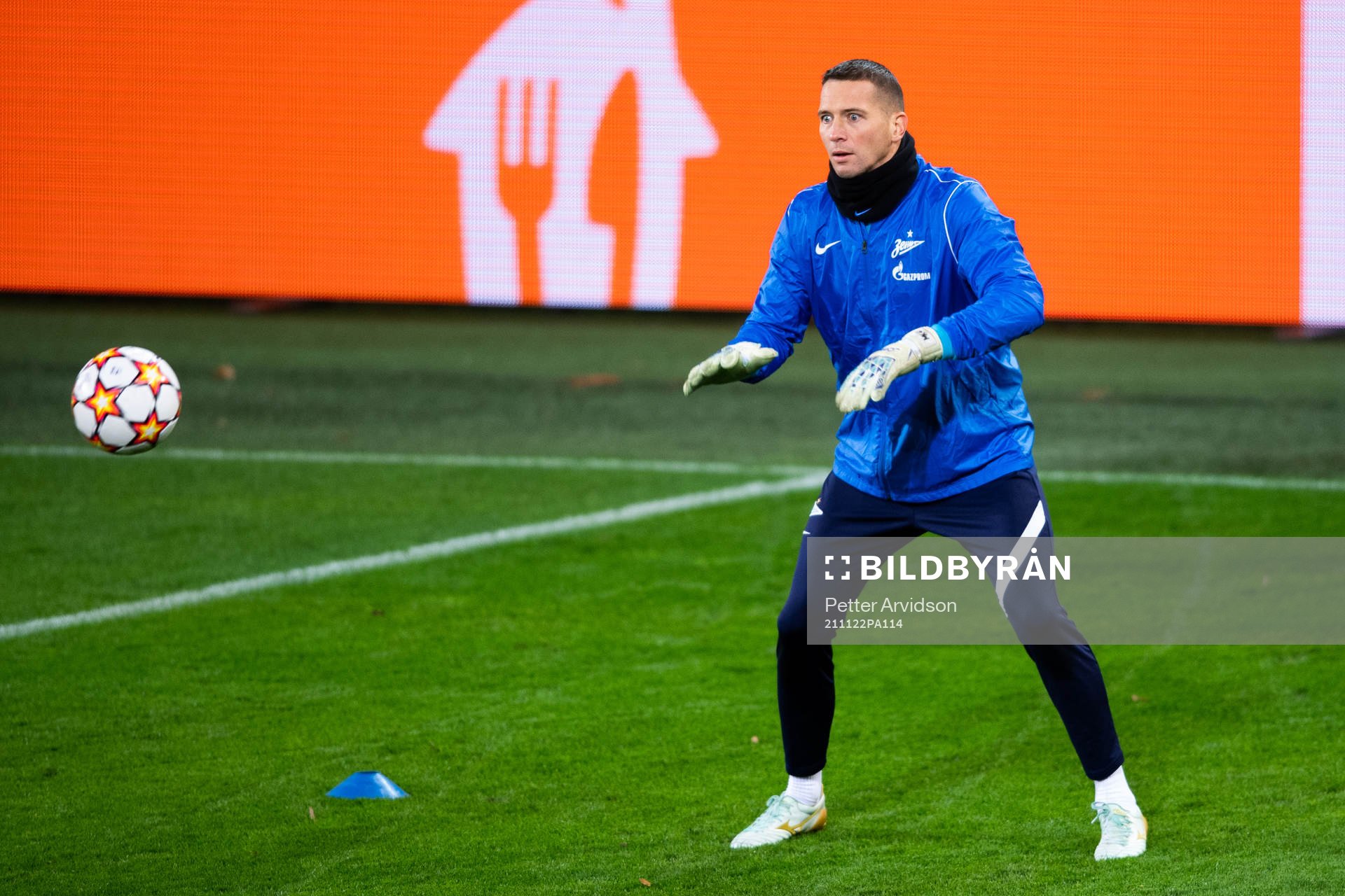 Goalkeeper Mikhail Kerzhakov during a training session with Zenit St Petersburg on November 22, 2021 in Malmö. 