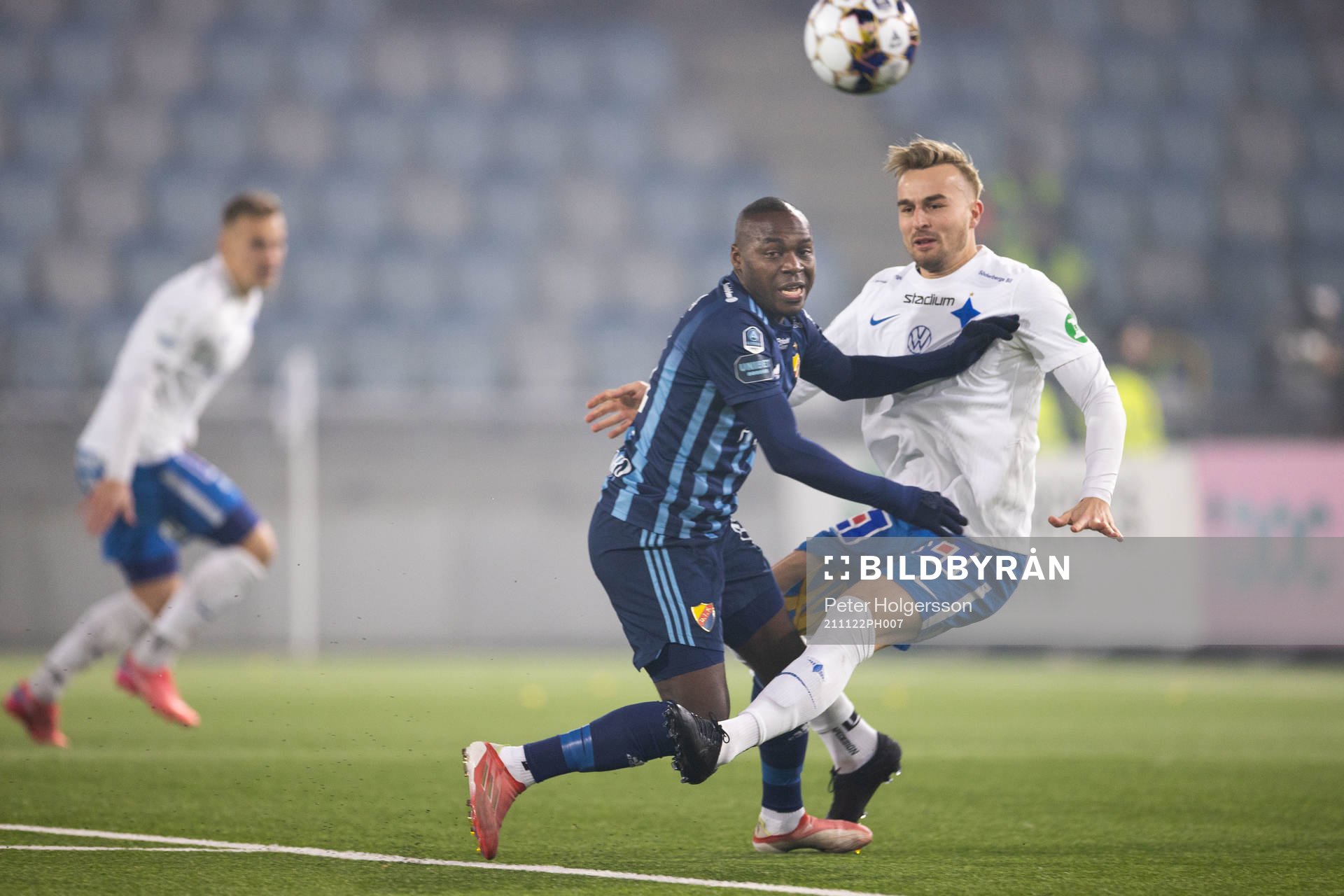 Djurgårdens Edward Chilufya och IFK Norrköpings Henrik