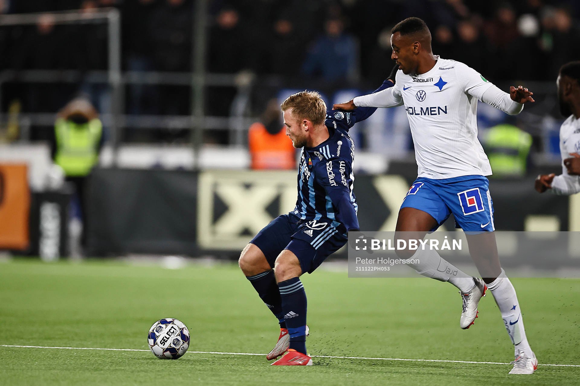 Djurgårdens Nicklas Bärkroth och IFK Norrköpings Theo