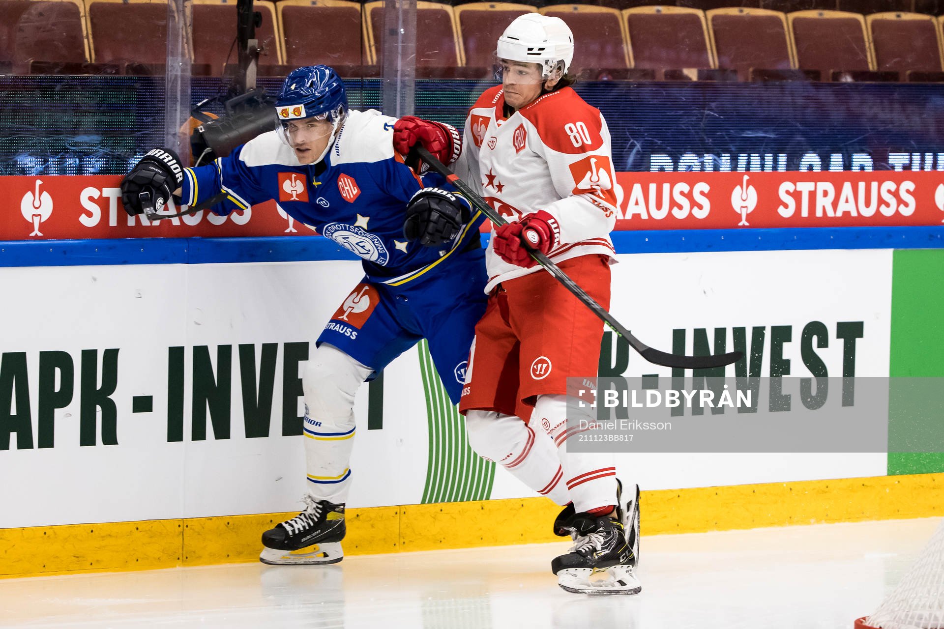 Leksands Ben Thomas and Klagenfurts Nikolaus Kraus