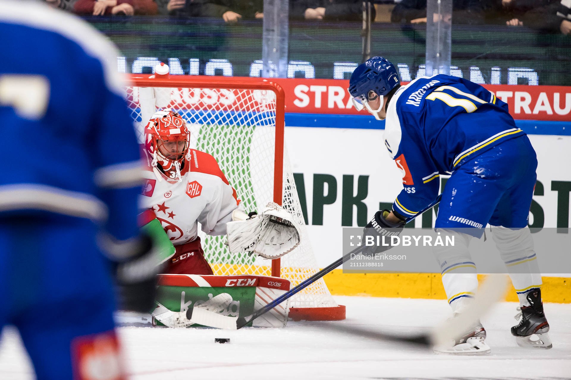 Klagenfurts goaltender  Sebastian Dahm