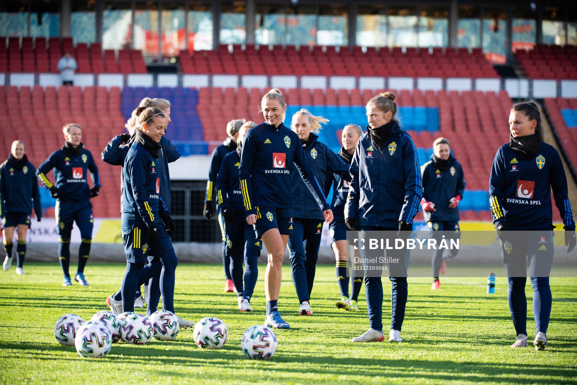 Julia Zigiotti Olme, Fridolina Rolfö, Filippa Angeldahl and Johanna Rytting Kaneryd of the Swedish women's national football team during a training session on November 23, 2021 in Gothenburg.