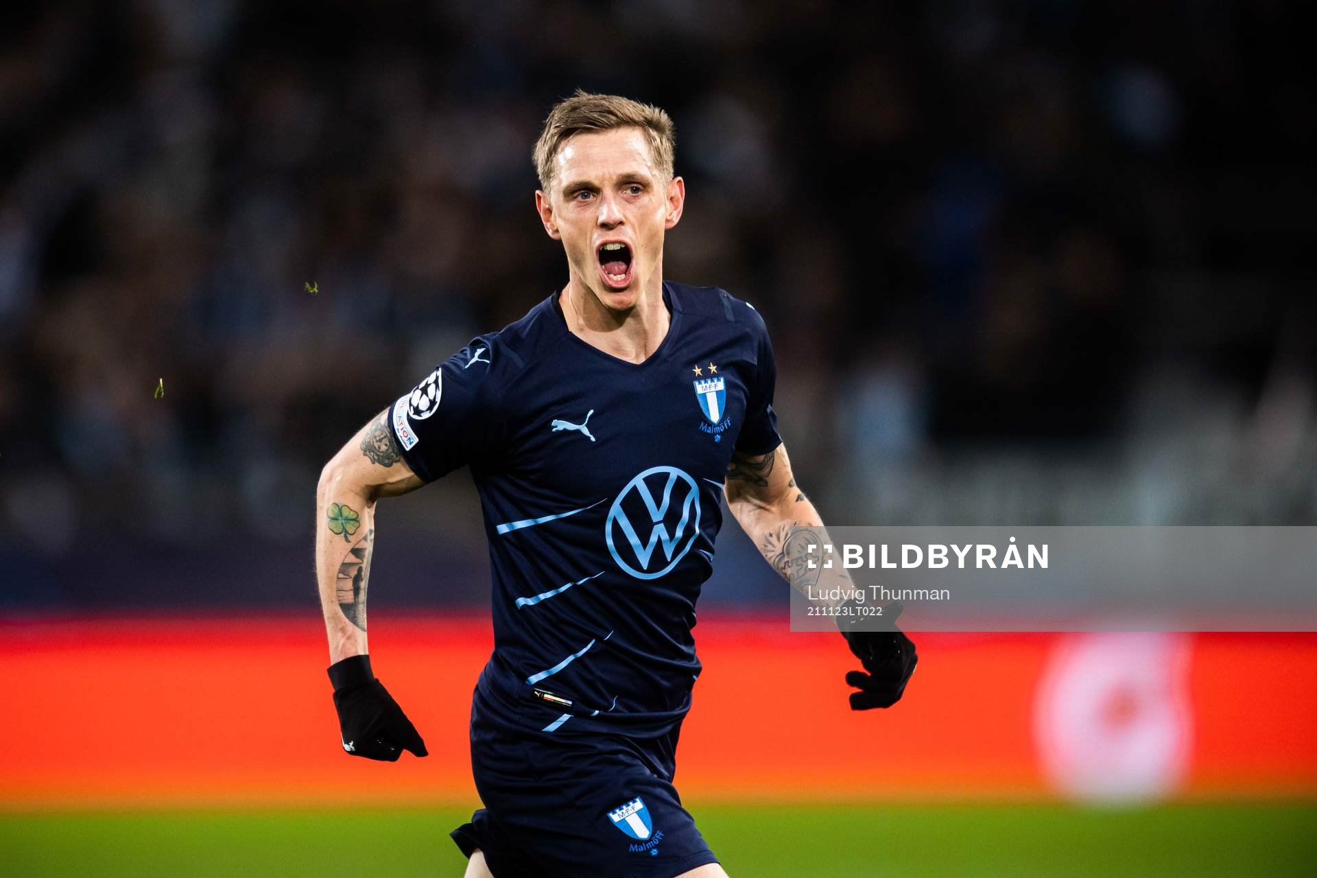 Sören Rieks of Malmö FF celebrates