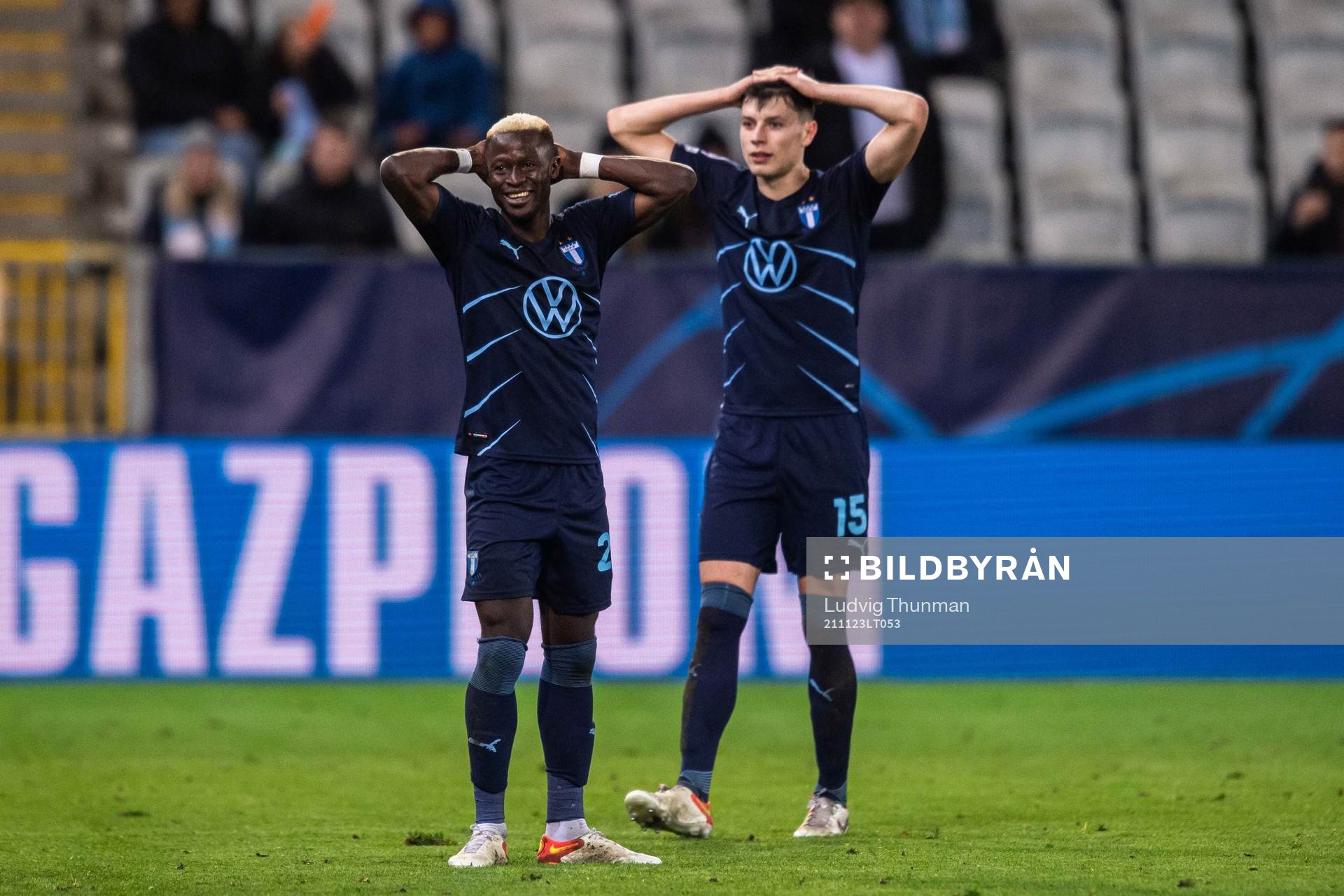 Bonke Innocent and Anel Ahmedhodzic of Malmö FF reacts