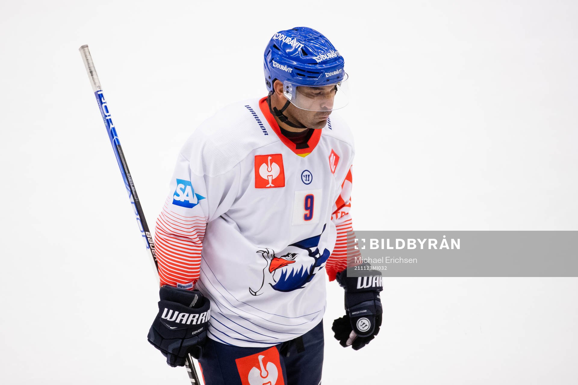 Nigel Dawes of Adler Mannheim