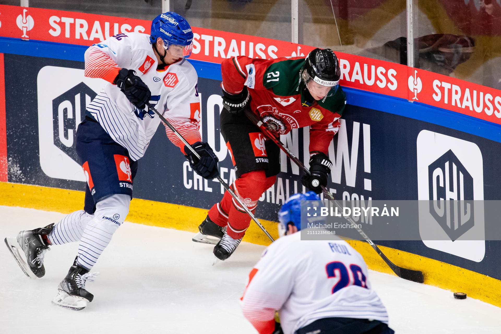 Philipp Preto of Adler Mannheim and Karl Henriksson of