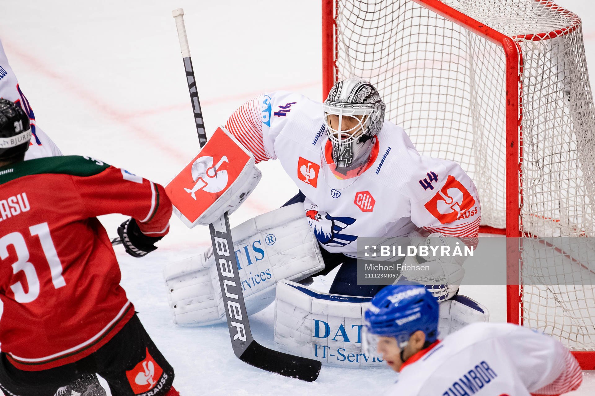 Goalkeeper Dennis Endras of Adler Mannheim