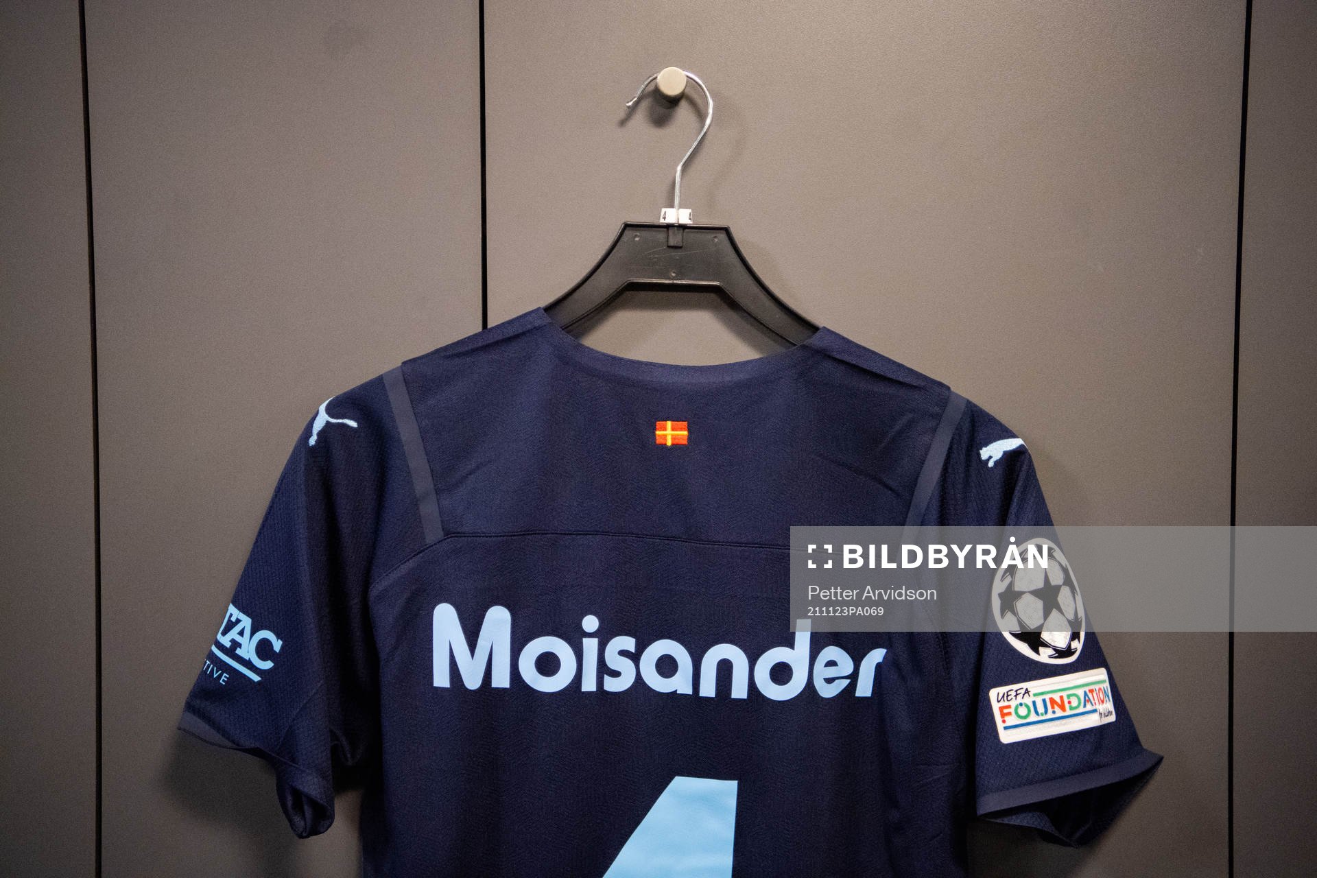 The kit of Niklas Moisander of Malmö FF in the dressing