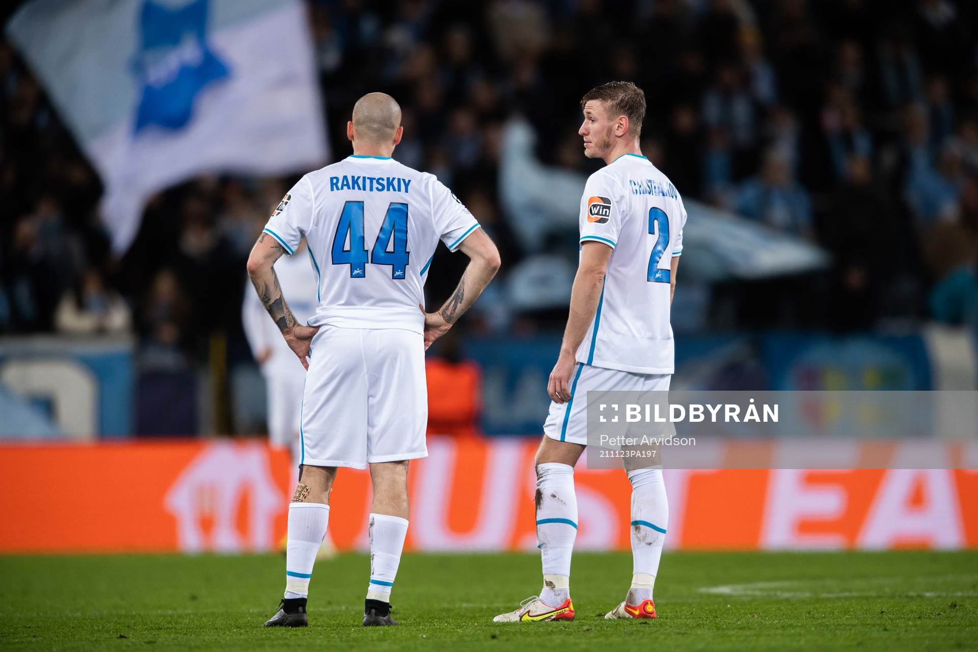 Yaroslav Rakits´kyy and Dmitri Chistyakov of Zenit look