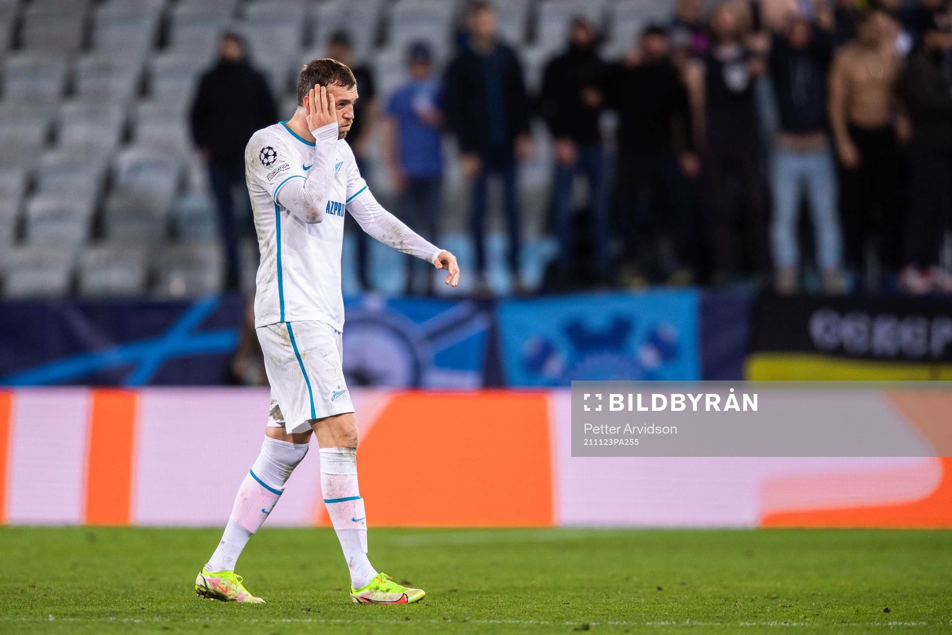 Artem Dzyuba of Zenit looks dejected