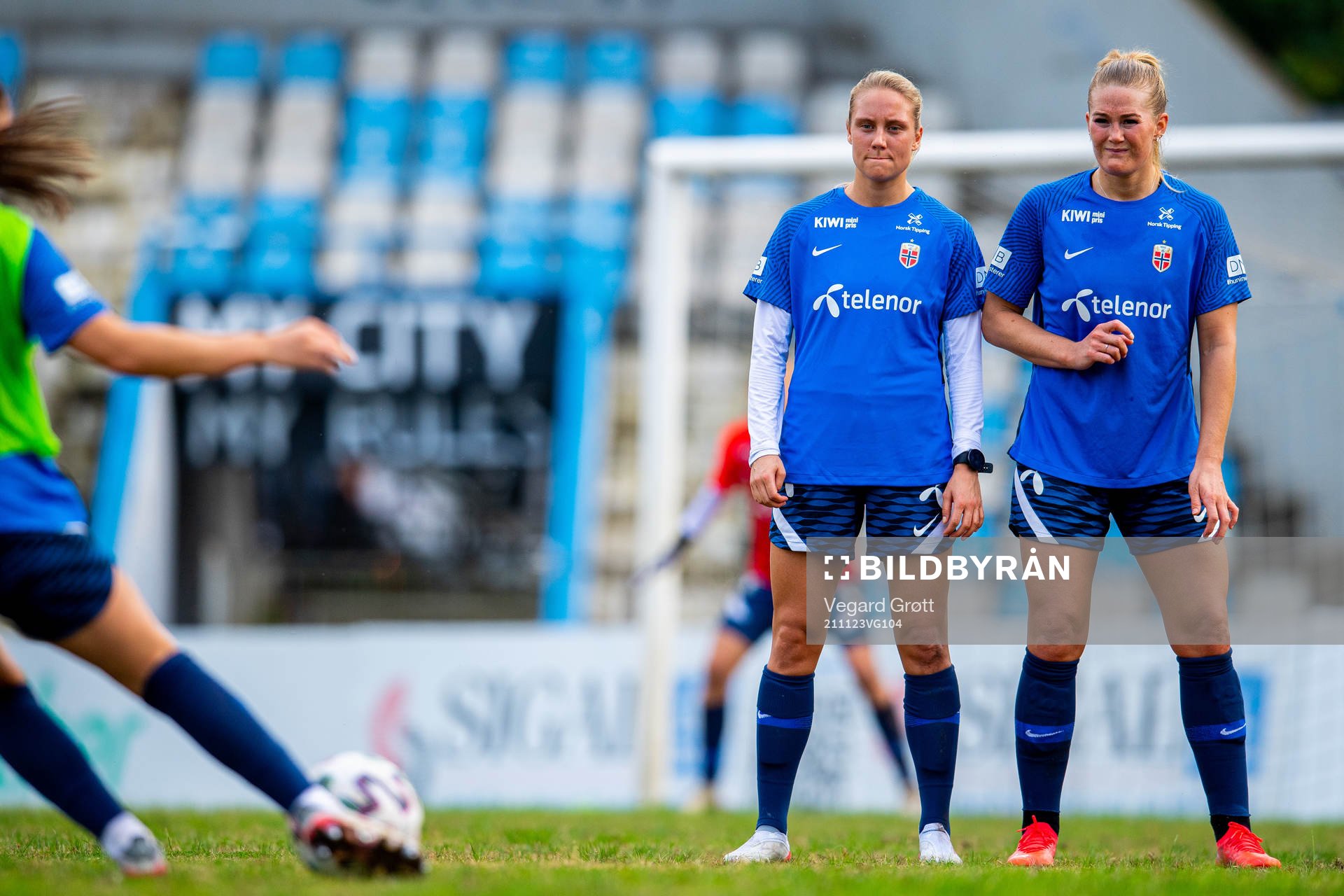 Lisa Fjeldstad Naalsund and Lisa-Marie Karlseng Utland of